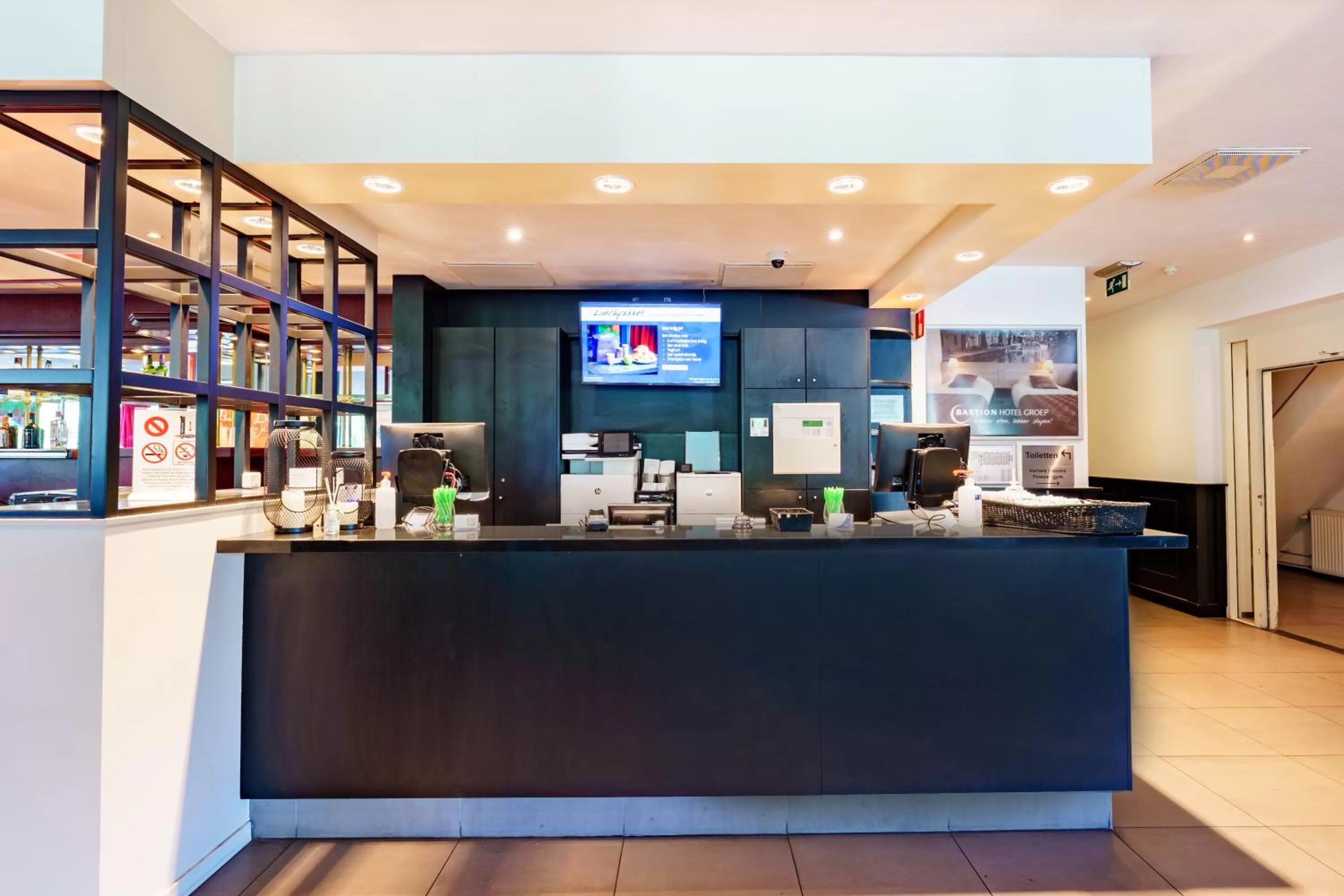 Lobby or reception in Bastion Hotel Rotterdam Zuid