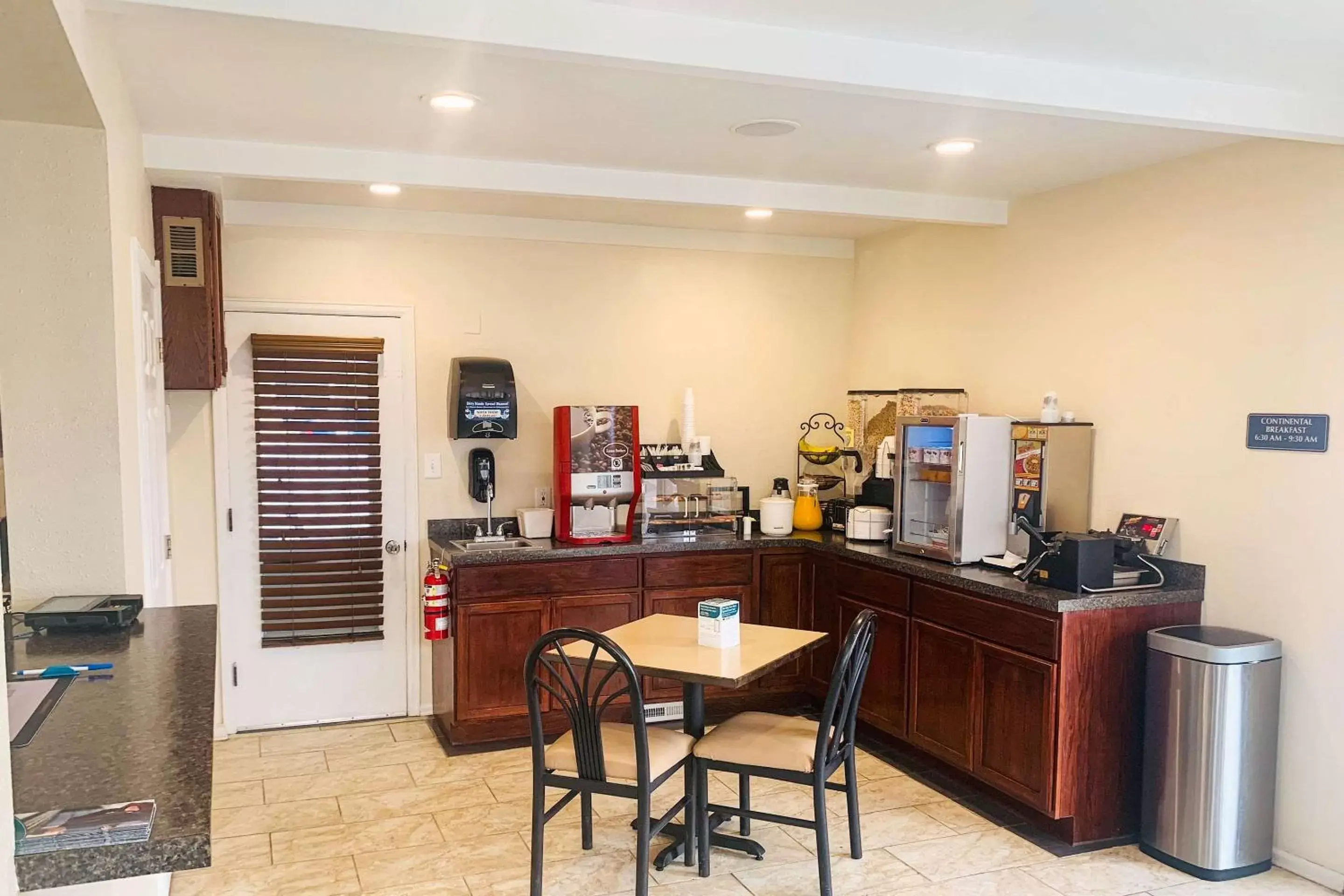 Restaurant/places to eat, Kitchen/Kitchenette in Rodeway Inn & Suites Sheridan