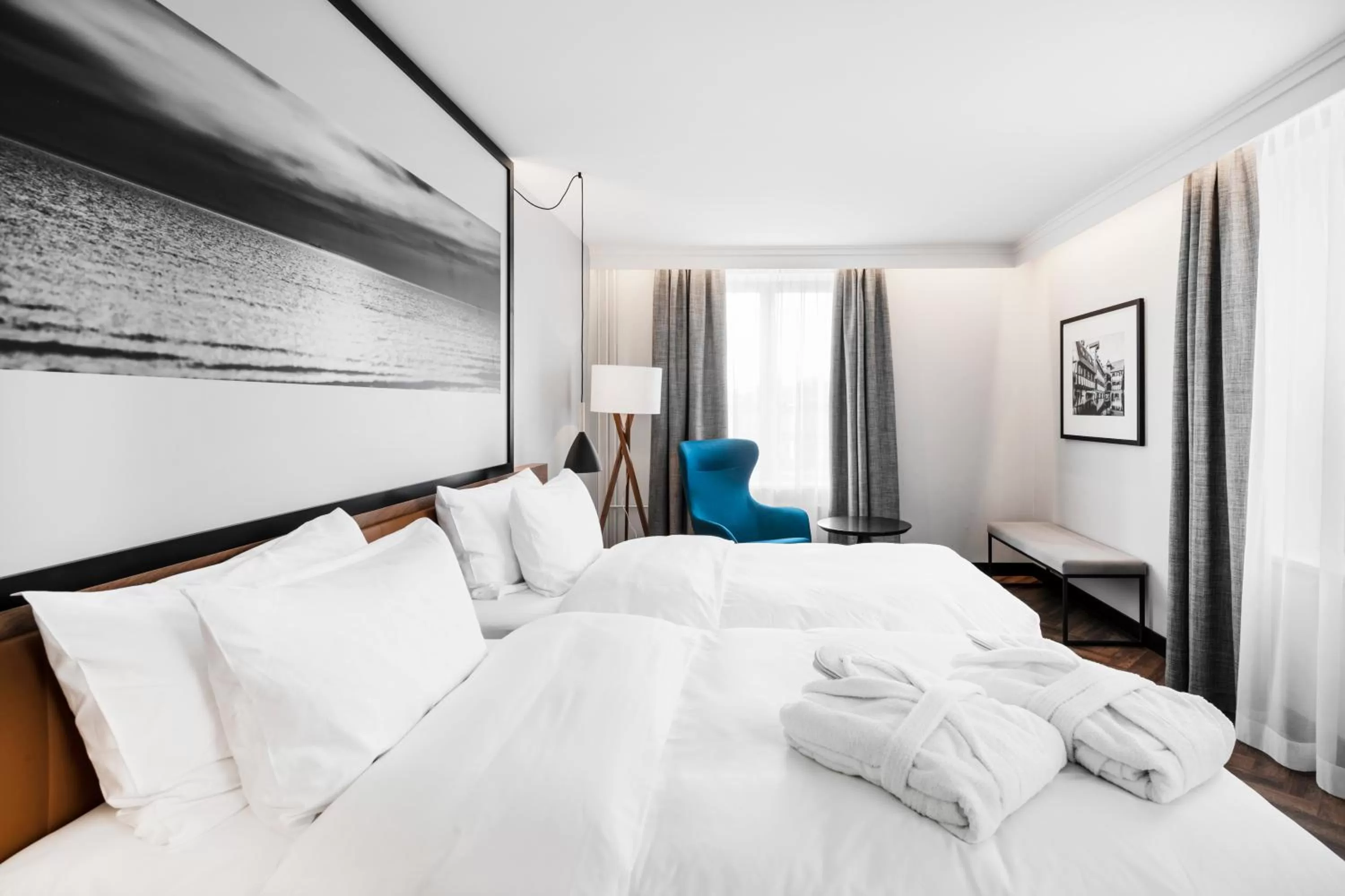 Bed in MERCURE KLAIPEDA CITY HOTEL, Meetings, Events, Restaurant & Bar - Accor Group, Pet Stay FREE