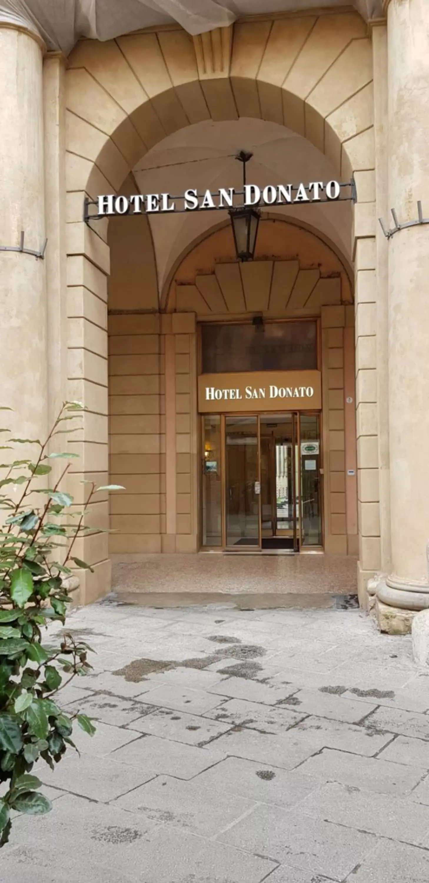 Property building in Hotel San Donato - Bologna centro