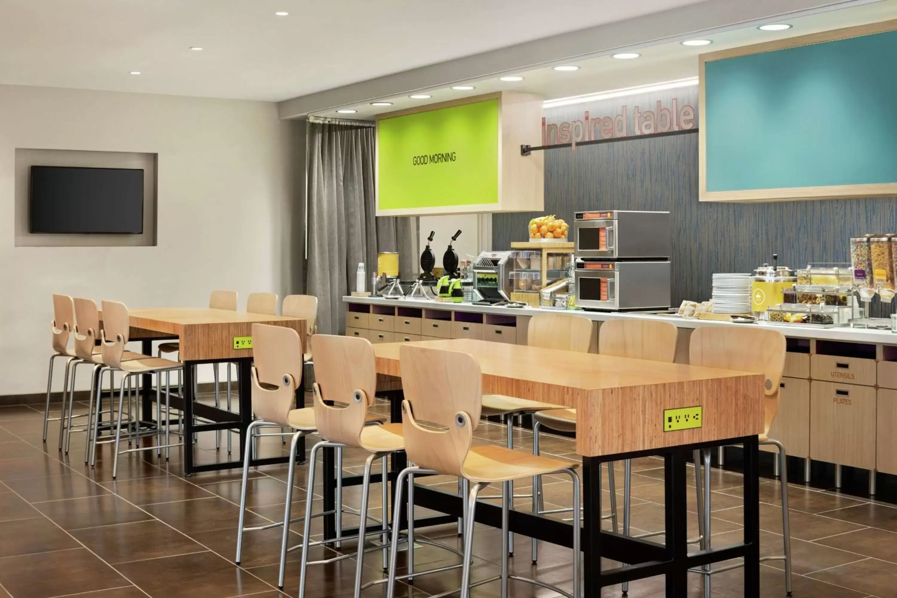 Breakfast, Restaurant/Places to Eat in Home2 Suites By Hilton Brooklyn Park Minneapolis