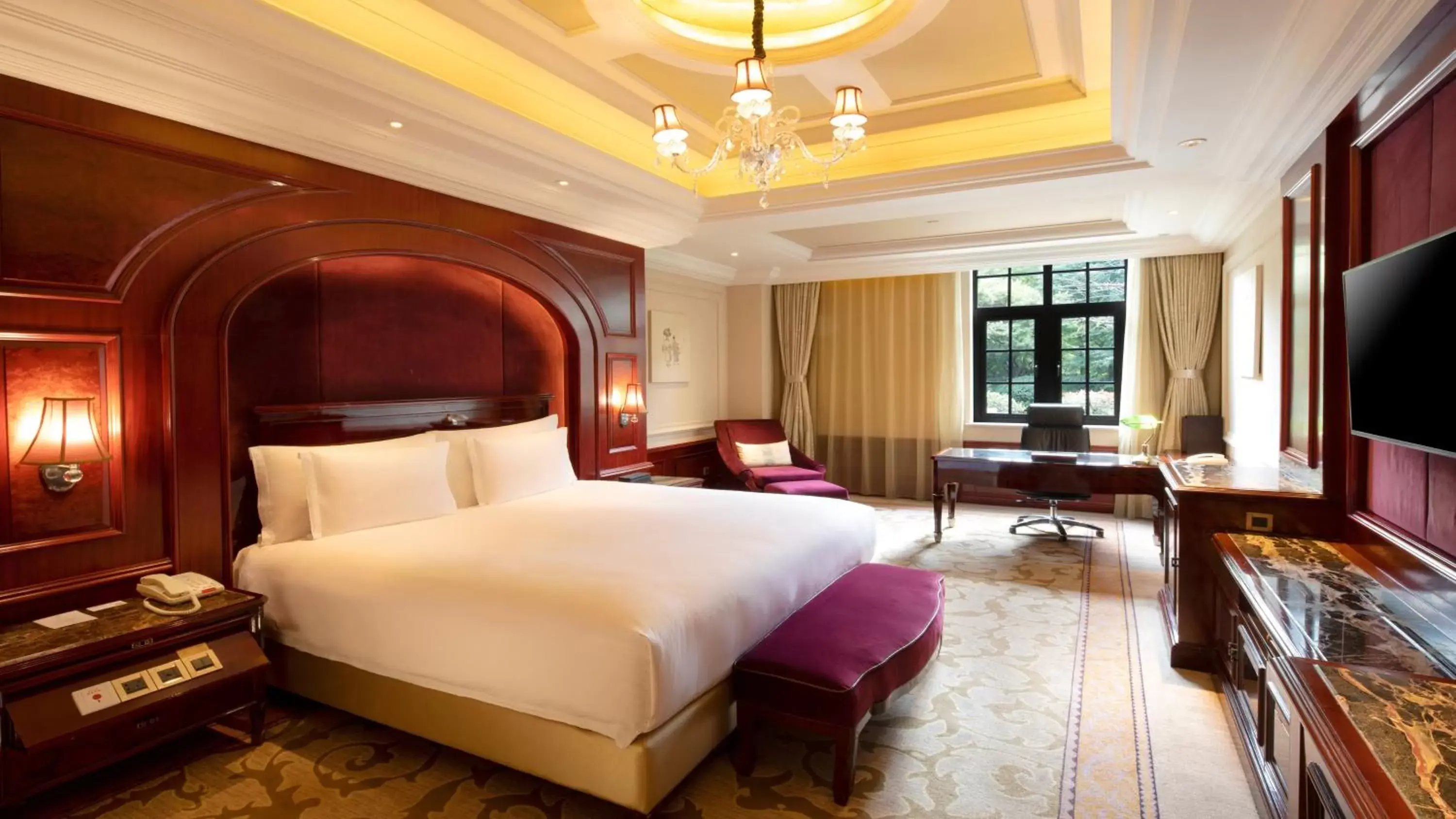 Photo of the whole room in InterContinental Shanghai Ruijin, an IHG Hotel