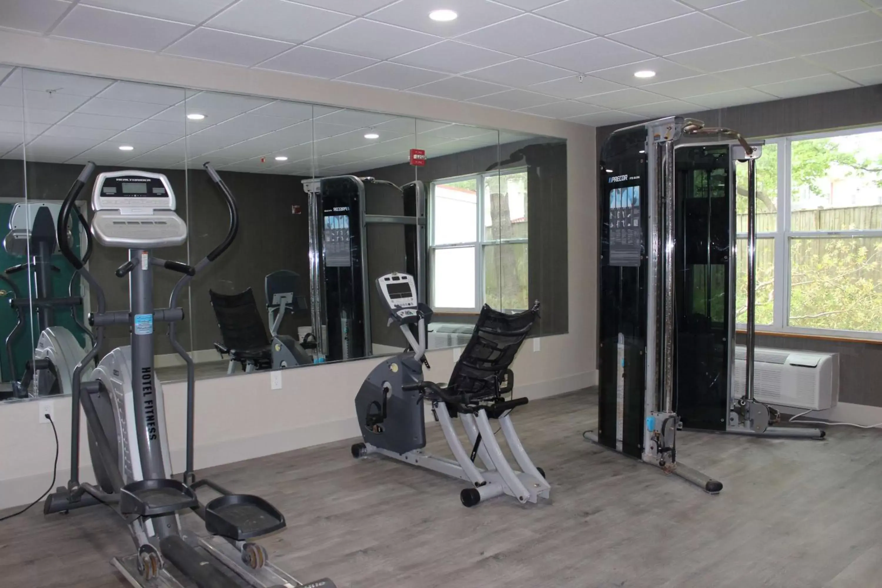 Fitness Center/Facilities in Wingate by Wyndham Waldorf - Washington DC Area