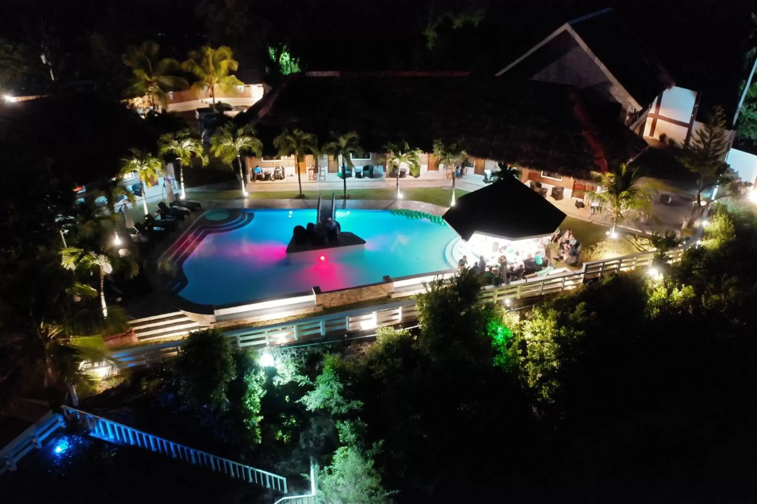 Pool view in Cliffside Resort Pool view in Cliffside Resort