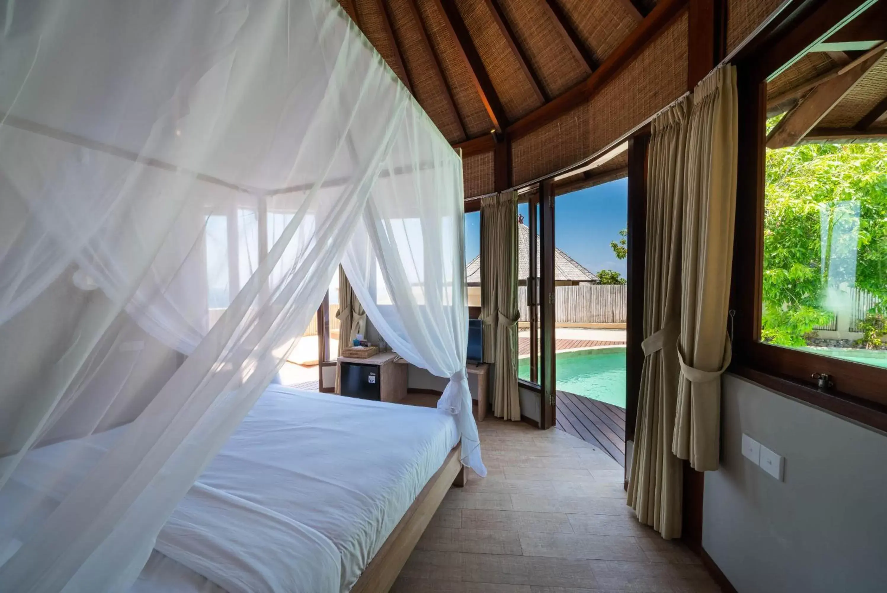 Bed in Blue Lagoon Avia Villas