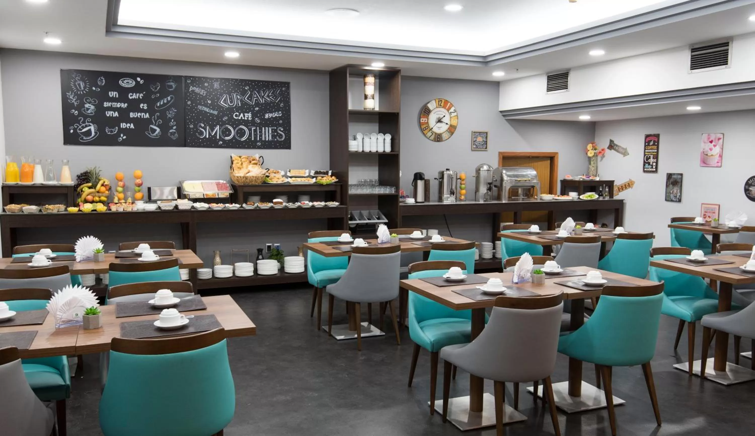 Breakfast in Holiday Inn Montevideo by IHG