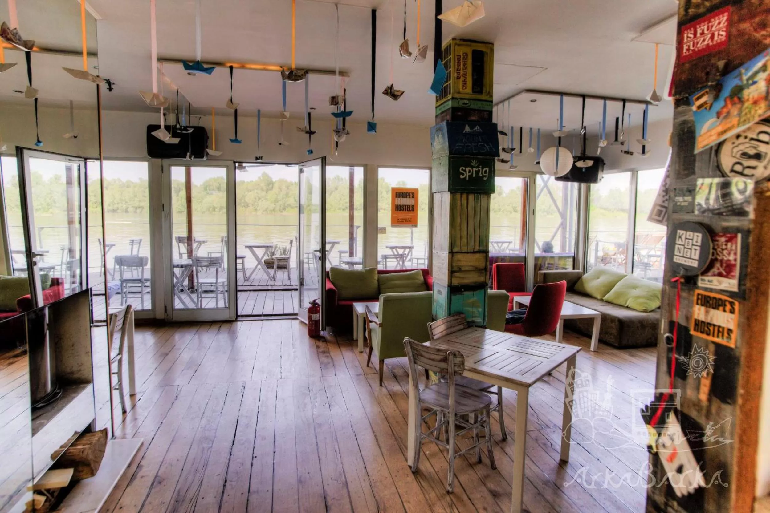 Spring in ArkaBarka 2- Floating Dream Rooms and Apartments