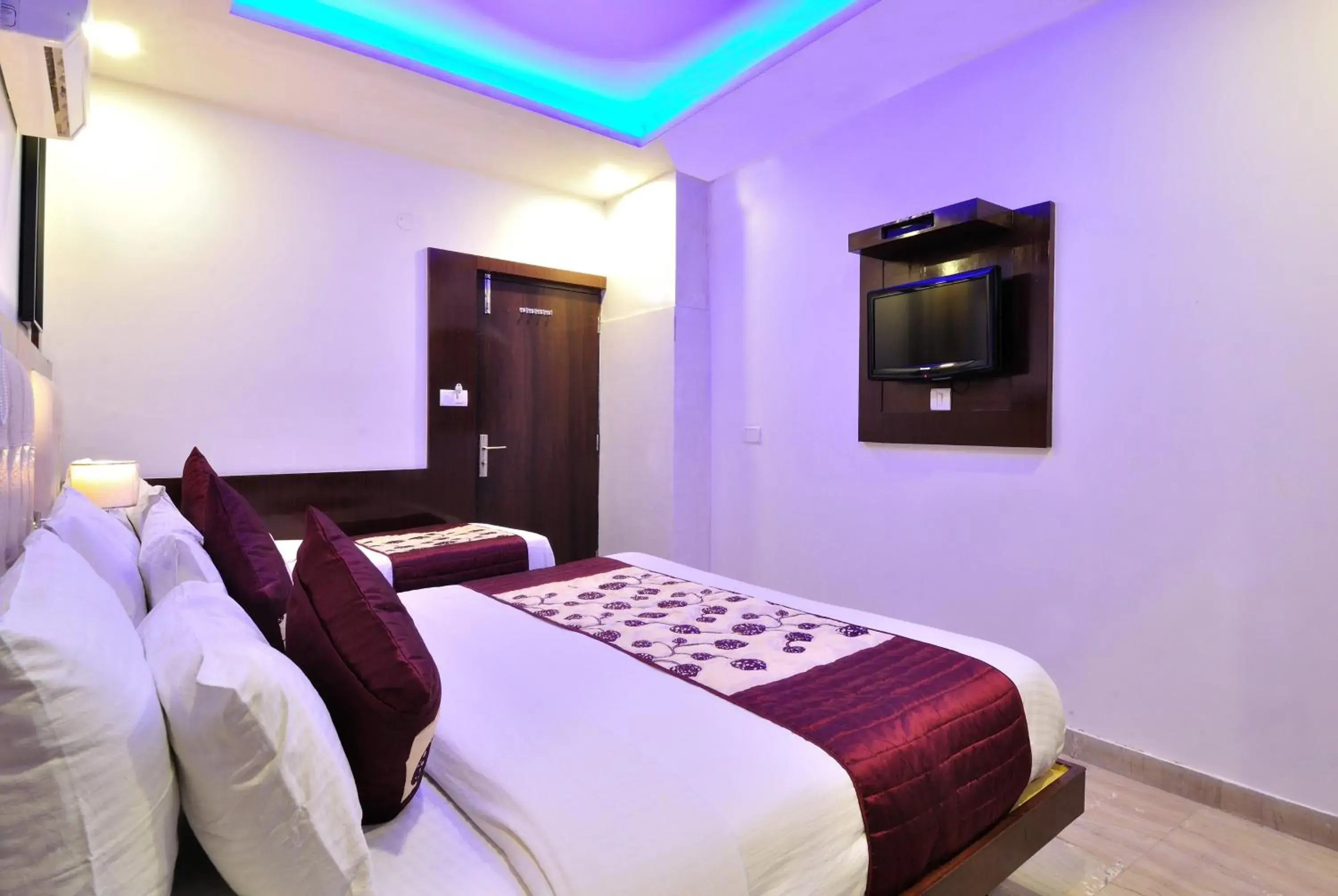 Deluxe Triple Room in Hotel Nirmal Mahal by Sushant Travels