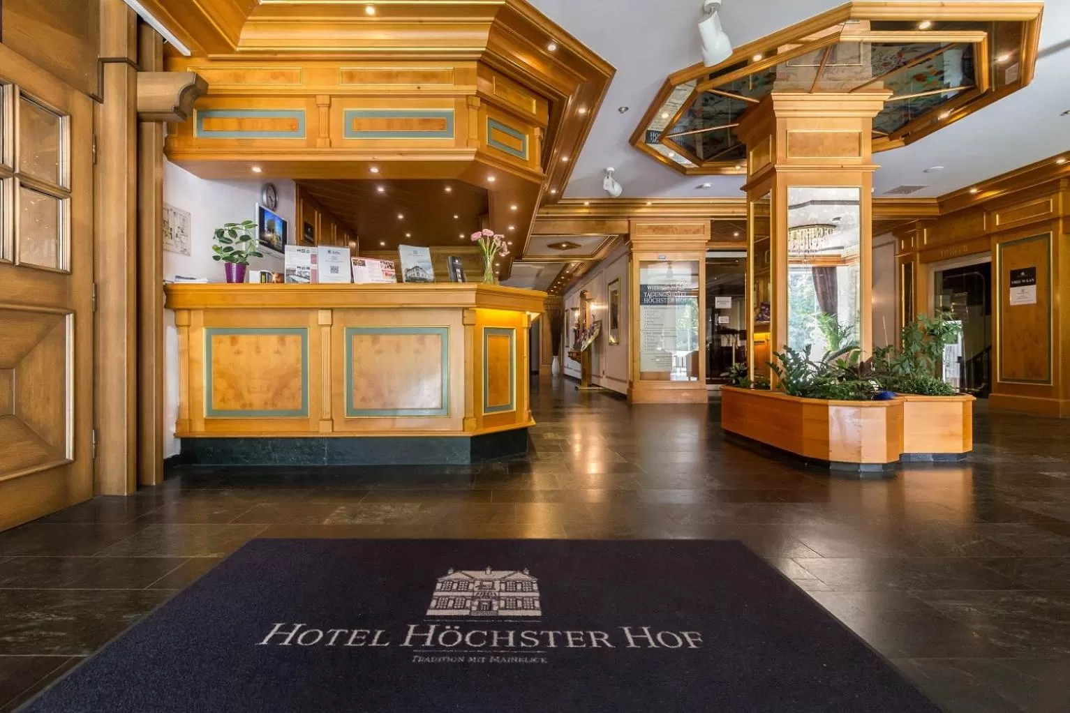 Lobby or reception in Tagungshotel Höchster Hof