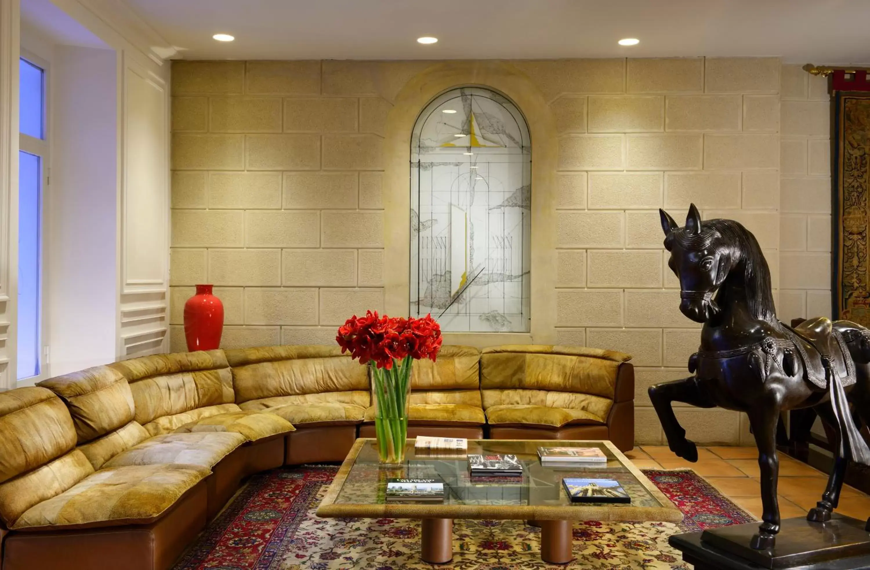 Lobby or reception in Hotel Pierre Milano Lobby or reception in Hotel Pierre Milano