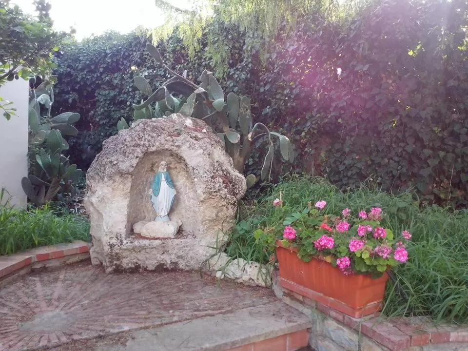 Garden in B&B Pian del Lago