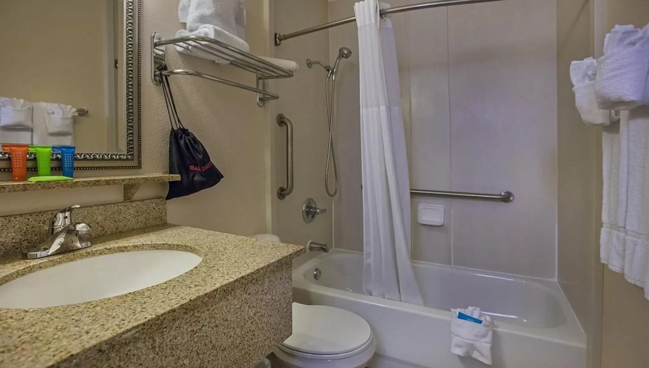 Bathroom in 2 Bed Condo with Balcony Facing Pool and Sunsets!
