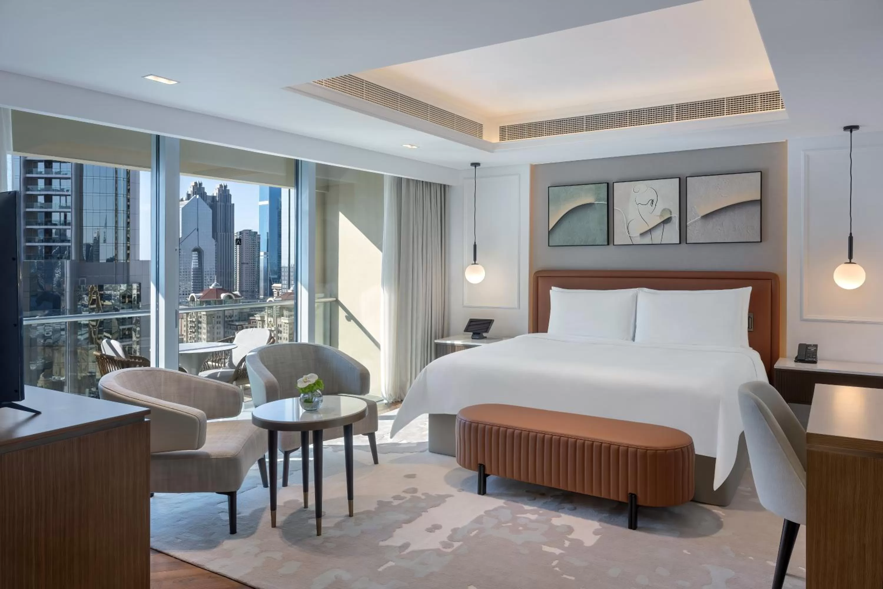 Bedroom, Bed in Kempinski Central Avenue Dubai