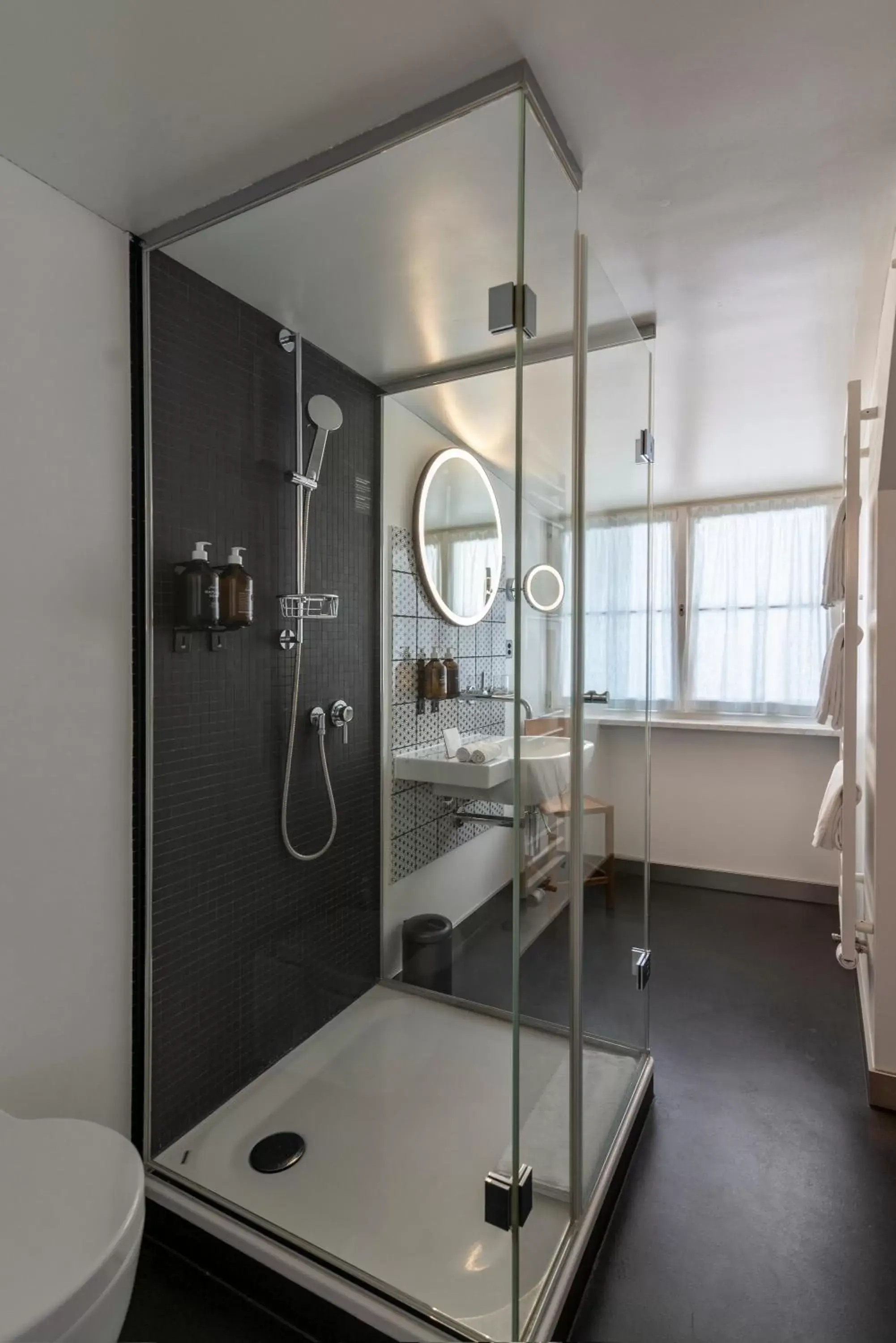 Bathroom in Marktgasse Hotel