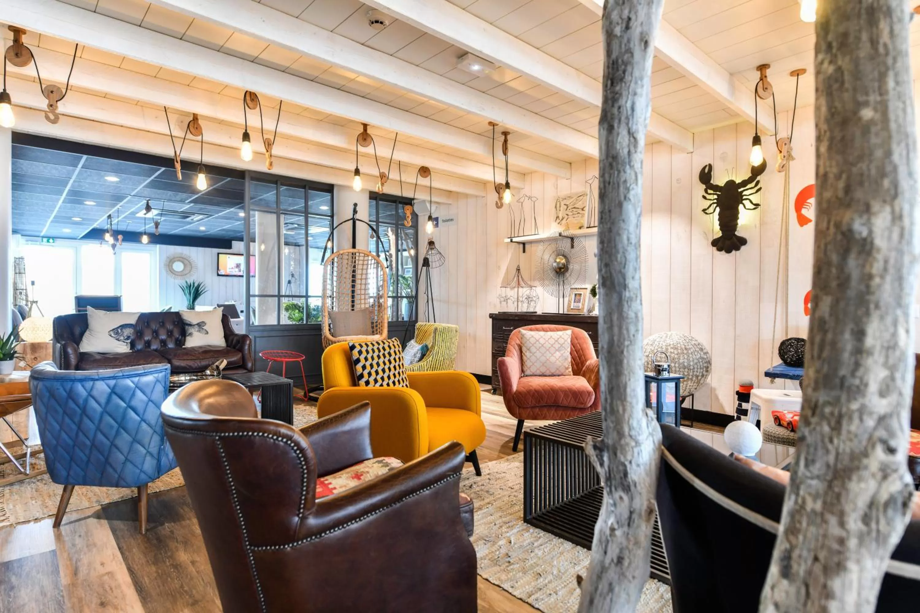 TV and multimedia in ibis styles La Rochelle Thalasso Chatelaillon