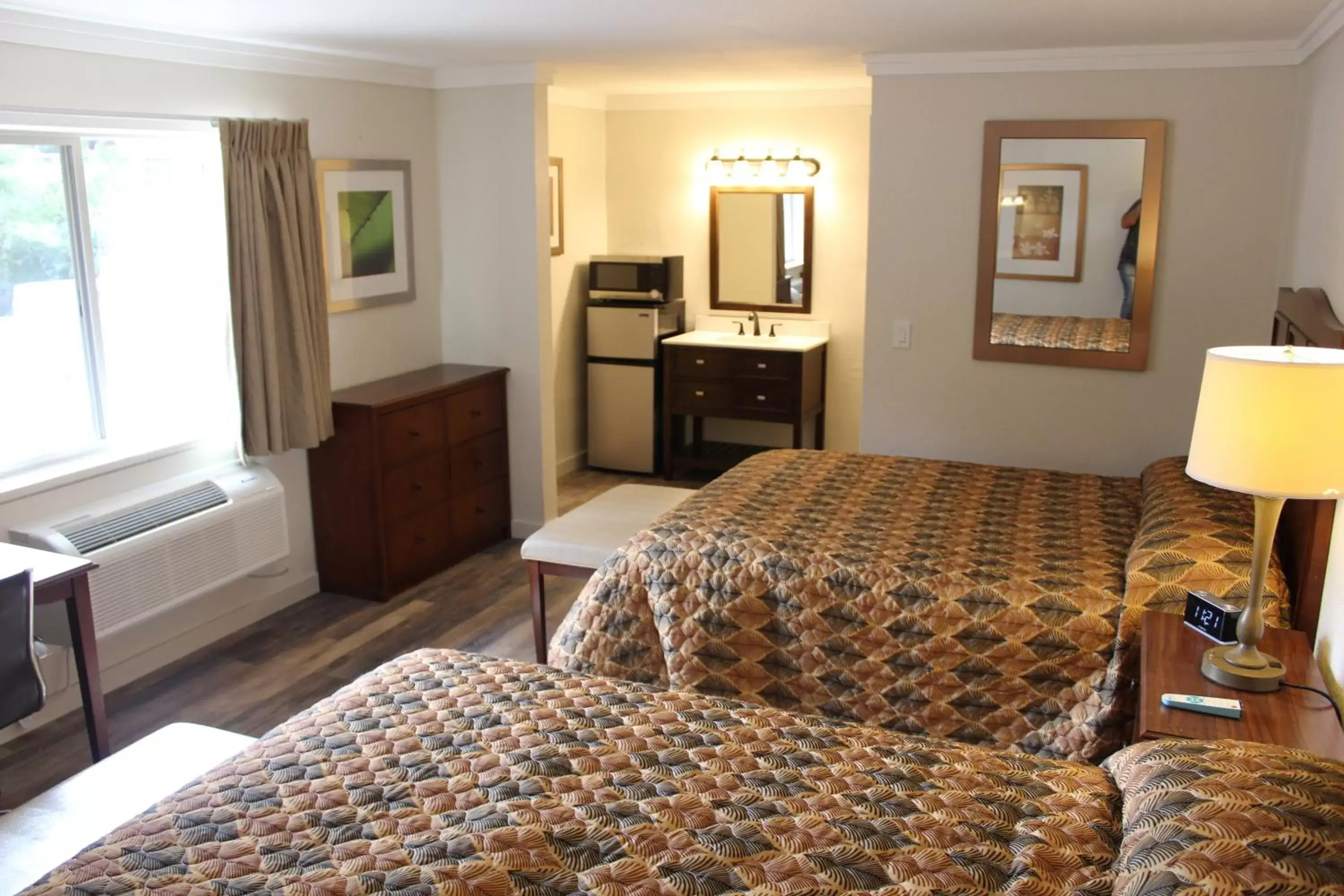 Photo of the whole room, Bed in The Northern Inn