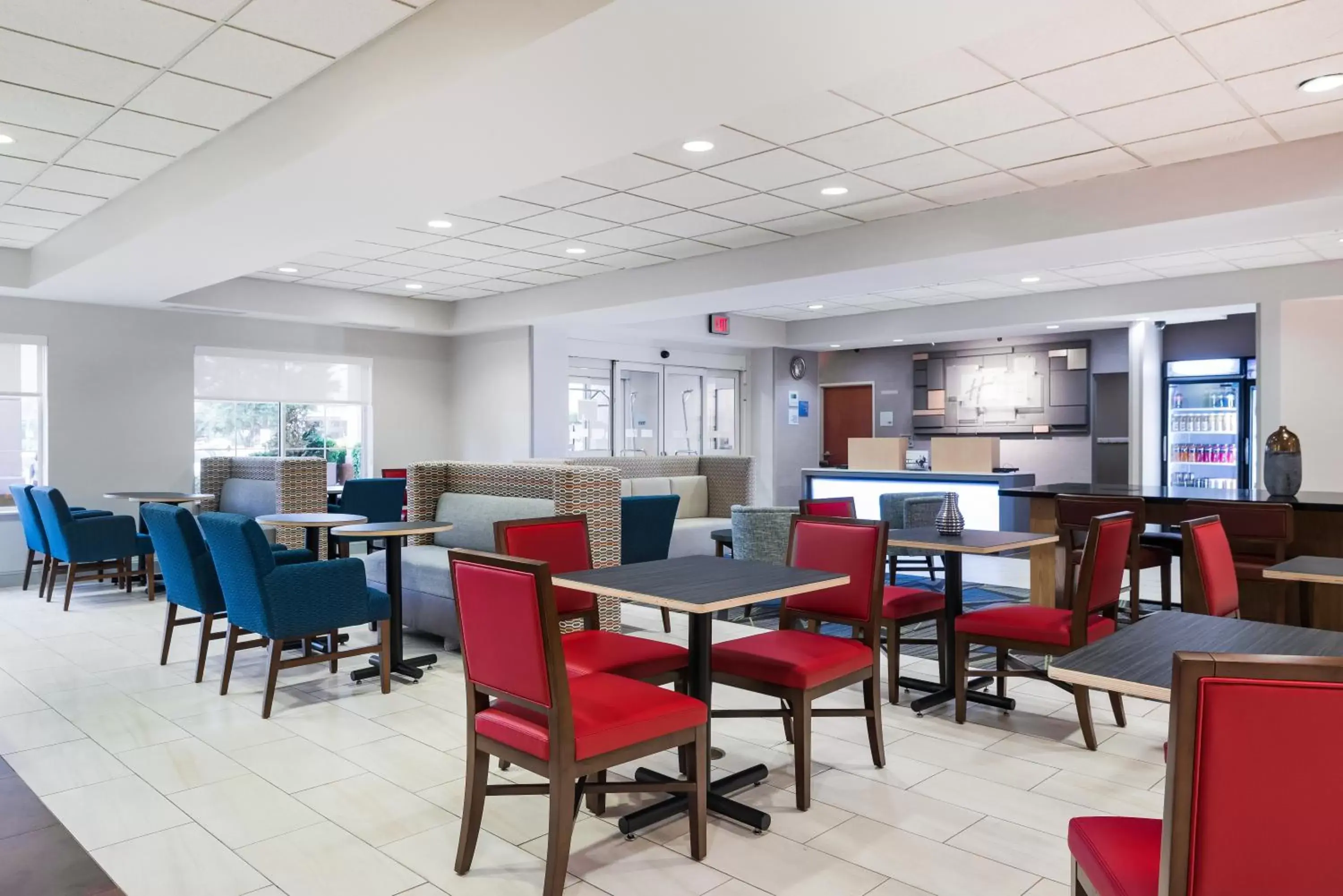 Breakfast, Restaurant/Places to Eat in Holiday Inn Express Charlotte West - Gastonia, an IHG Hotel