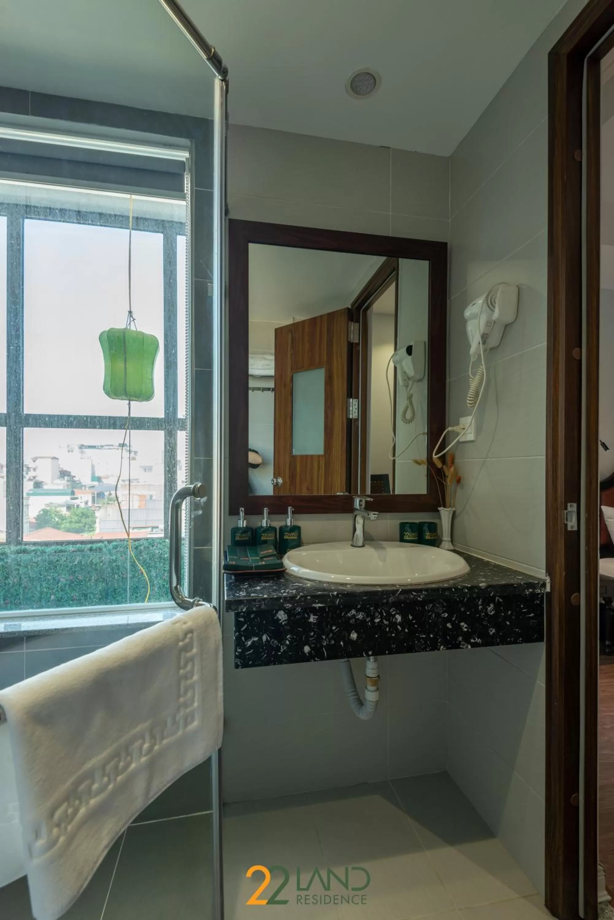 Bathroom in 22land Residence Hotel 71 Hang Bong Premium