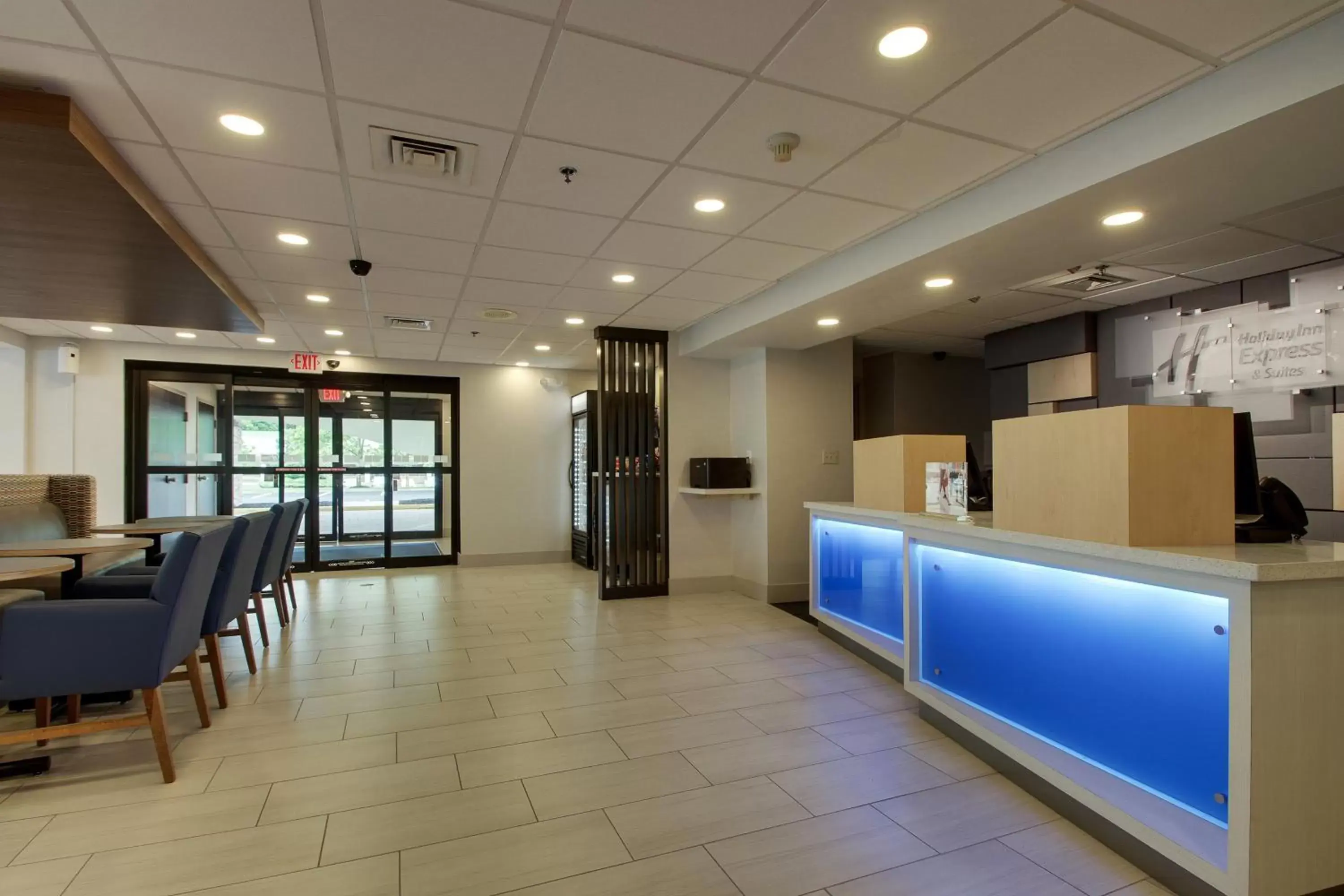 Property building, Lobby/Reception in Holiday Inn Express Voorhees/ Mt. Laurel, an IHG Hotel