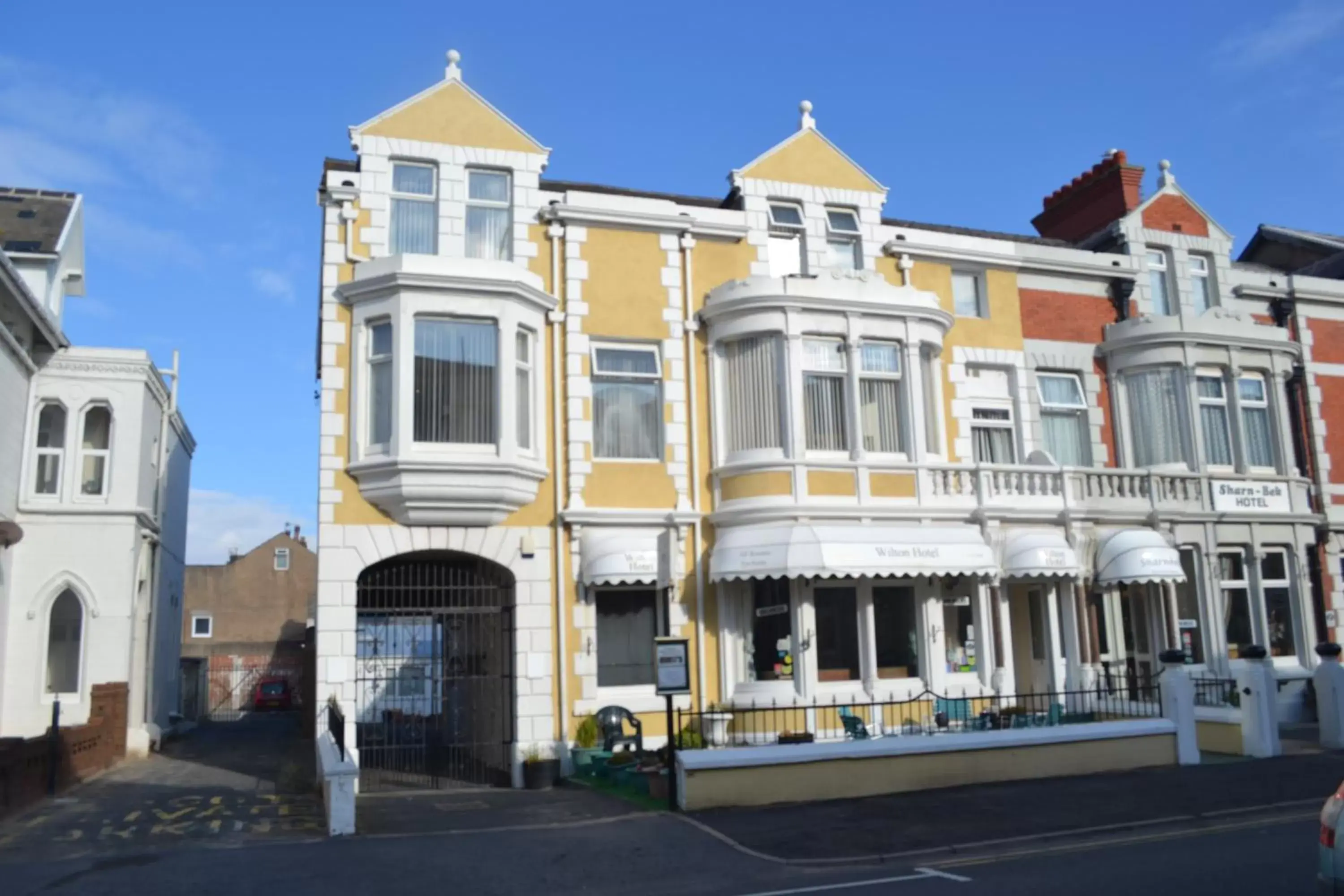 Facade/entrance, Property Building in The Wilton Hotel