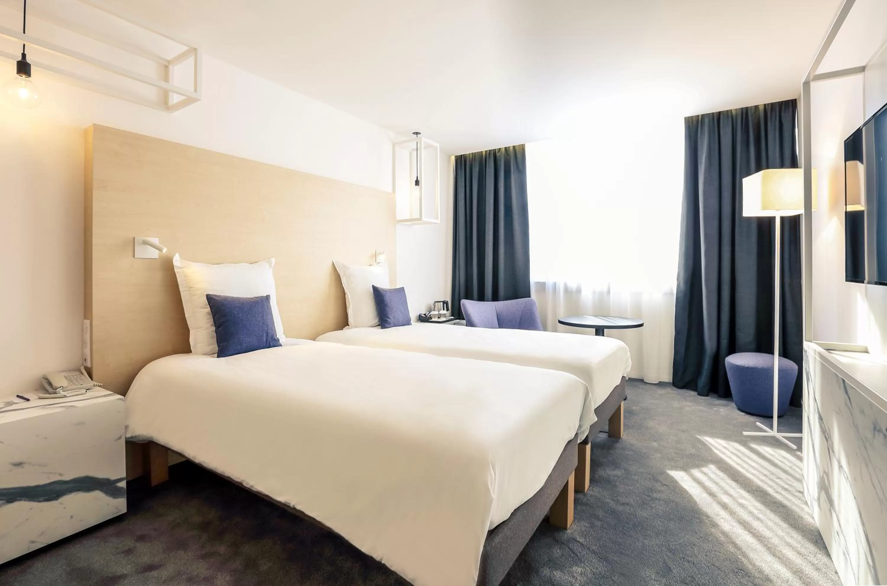 Photo of the whole room, Bed in Mercure Nancy Centre Gare