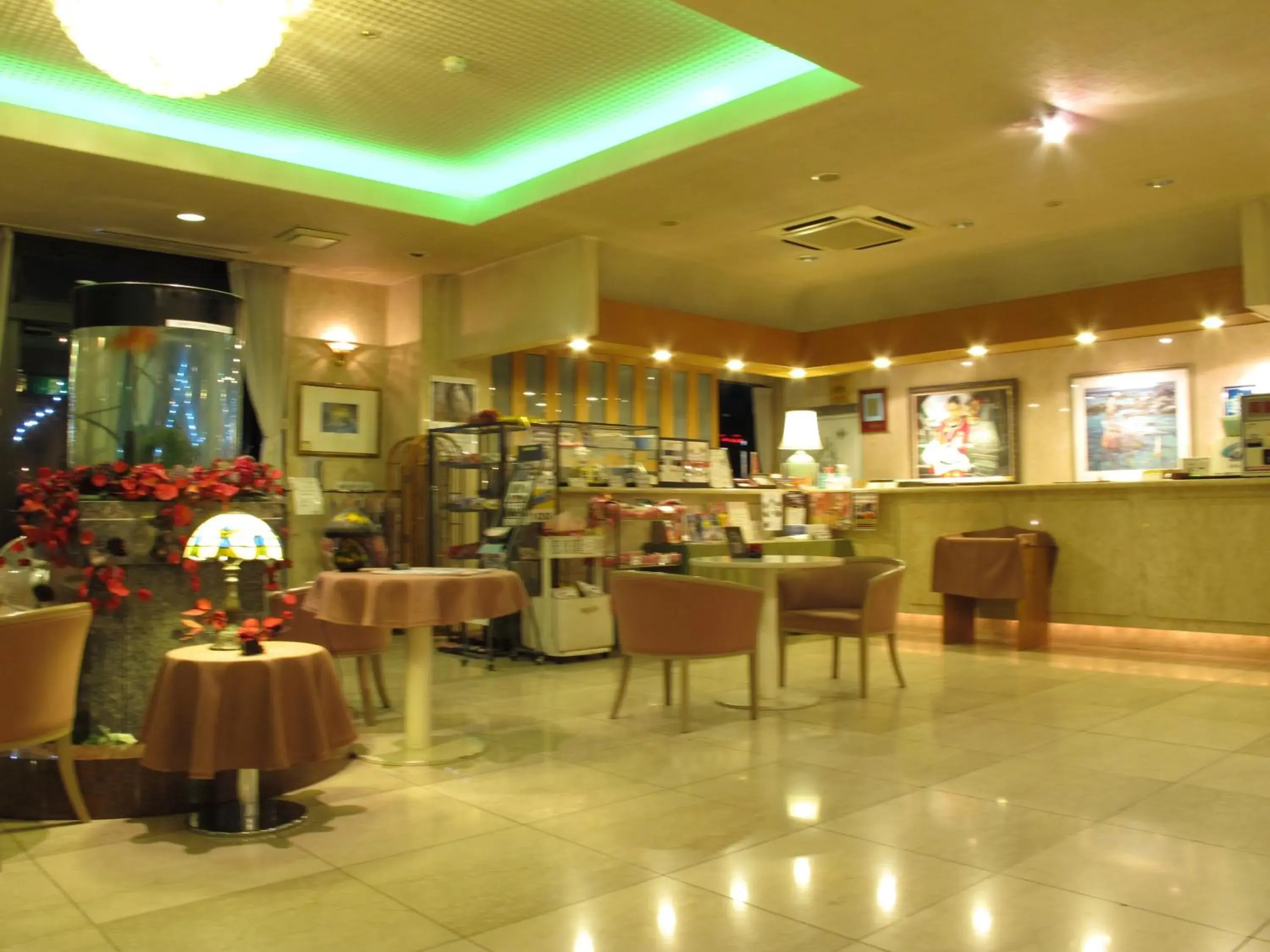 Lobby or reception, Restaurant/Places to Eat in Hotel Platon