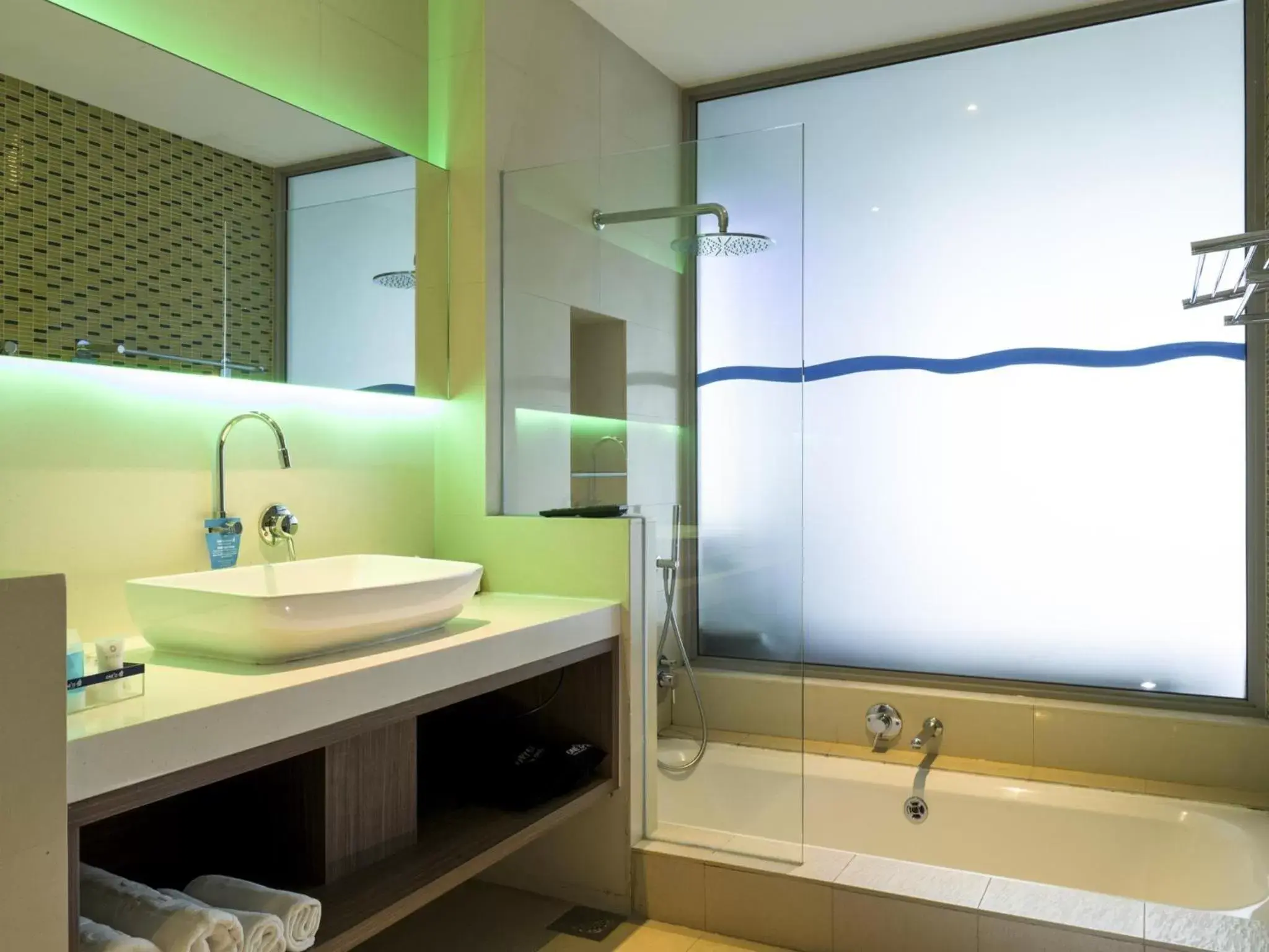 Shower, Bathroom in ONE15 Marina Sentosa Cove Singapore