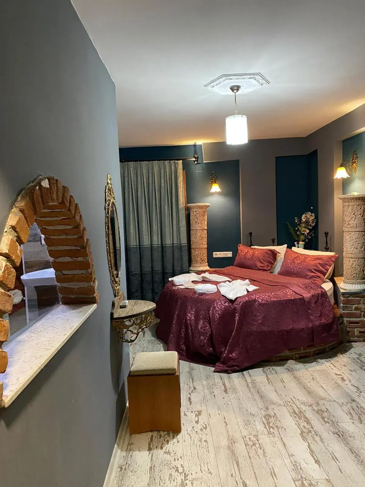 Massage, Bed in Rebetika Hotel