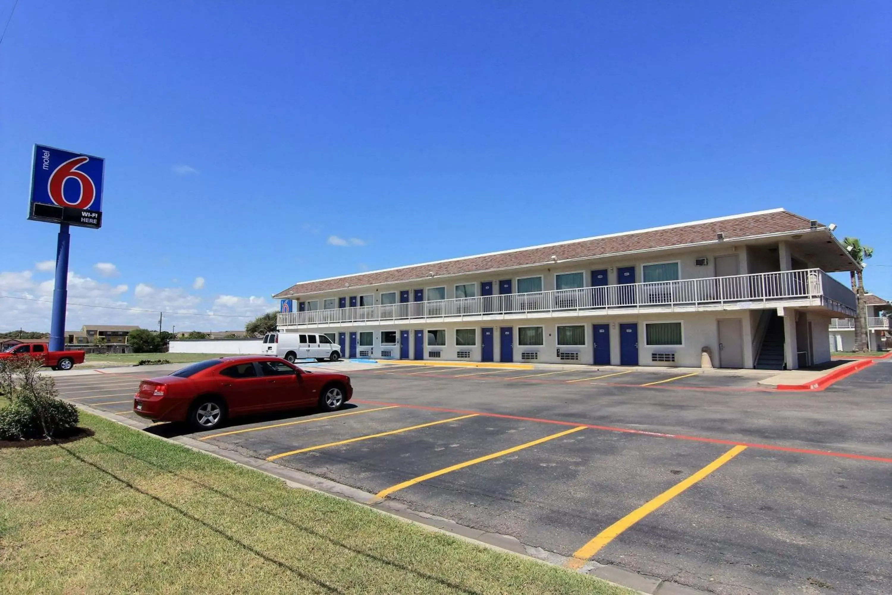 Property Building in Motel 6-Corpus Christi, TX - East - North Padre Island