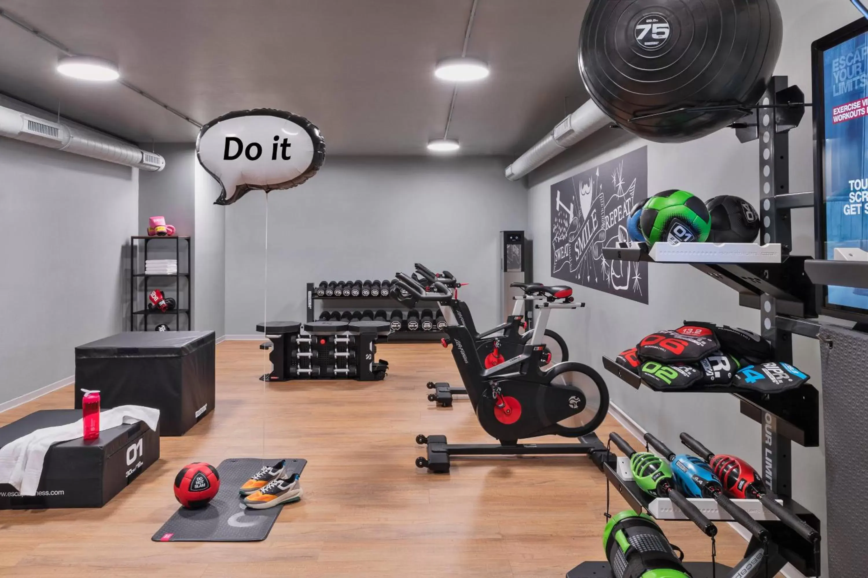 Fitness centre/facilities, Fitness Center/Facilities in Moxy Hamburg City