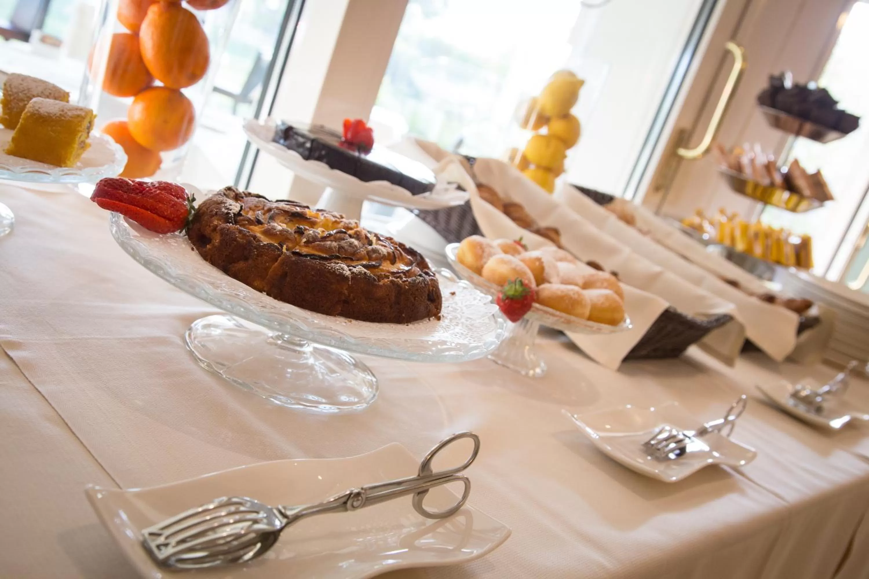 Buffet breakfast in Palace Hotel Desenzano