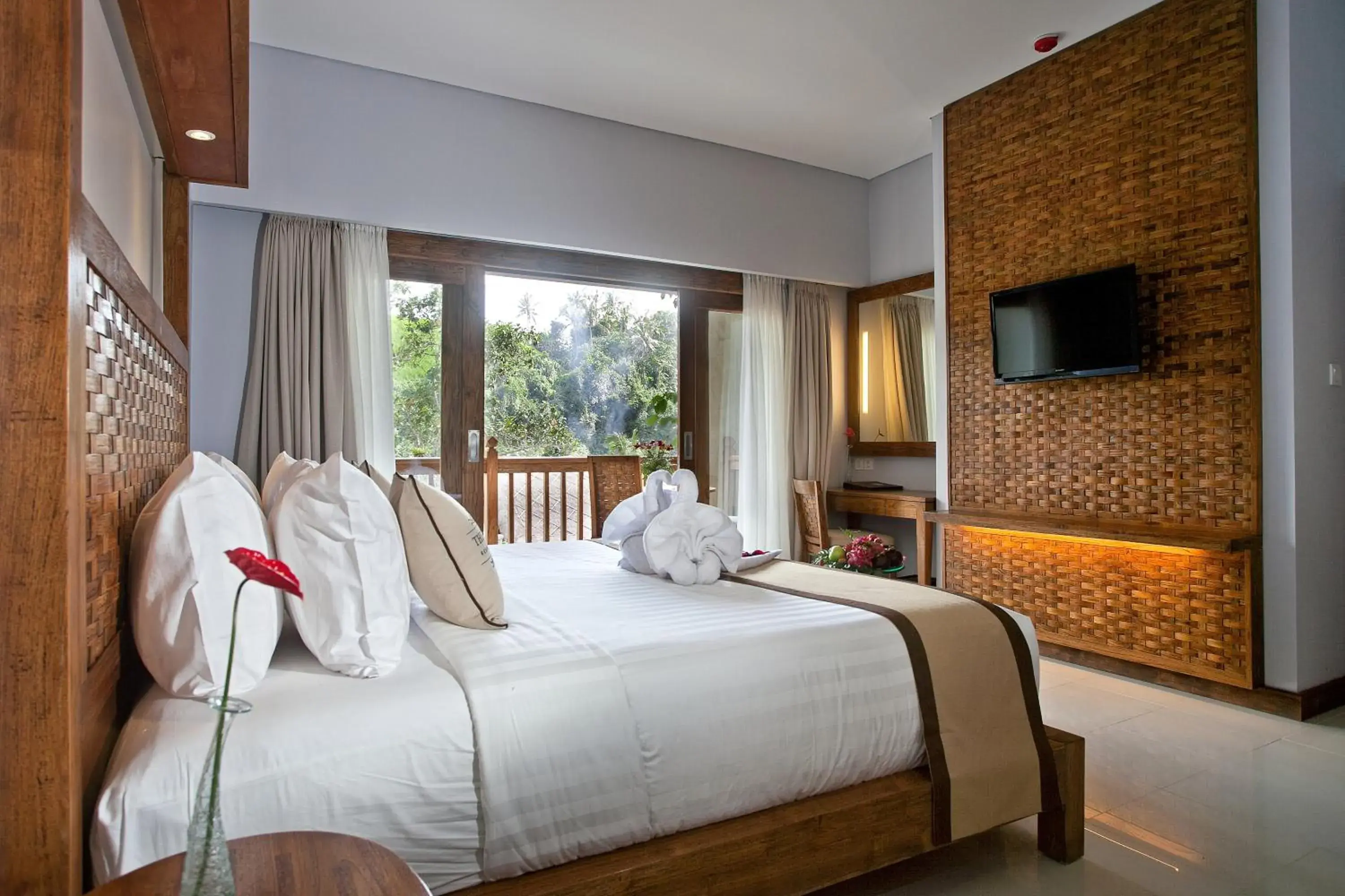 Photo of the whole room, Bed in The Lokha Ubud Resort Villas and Spa