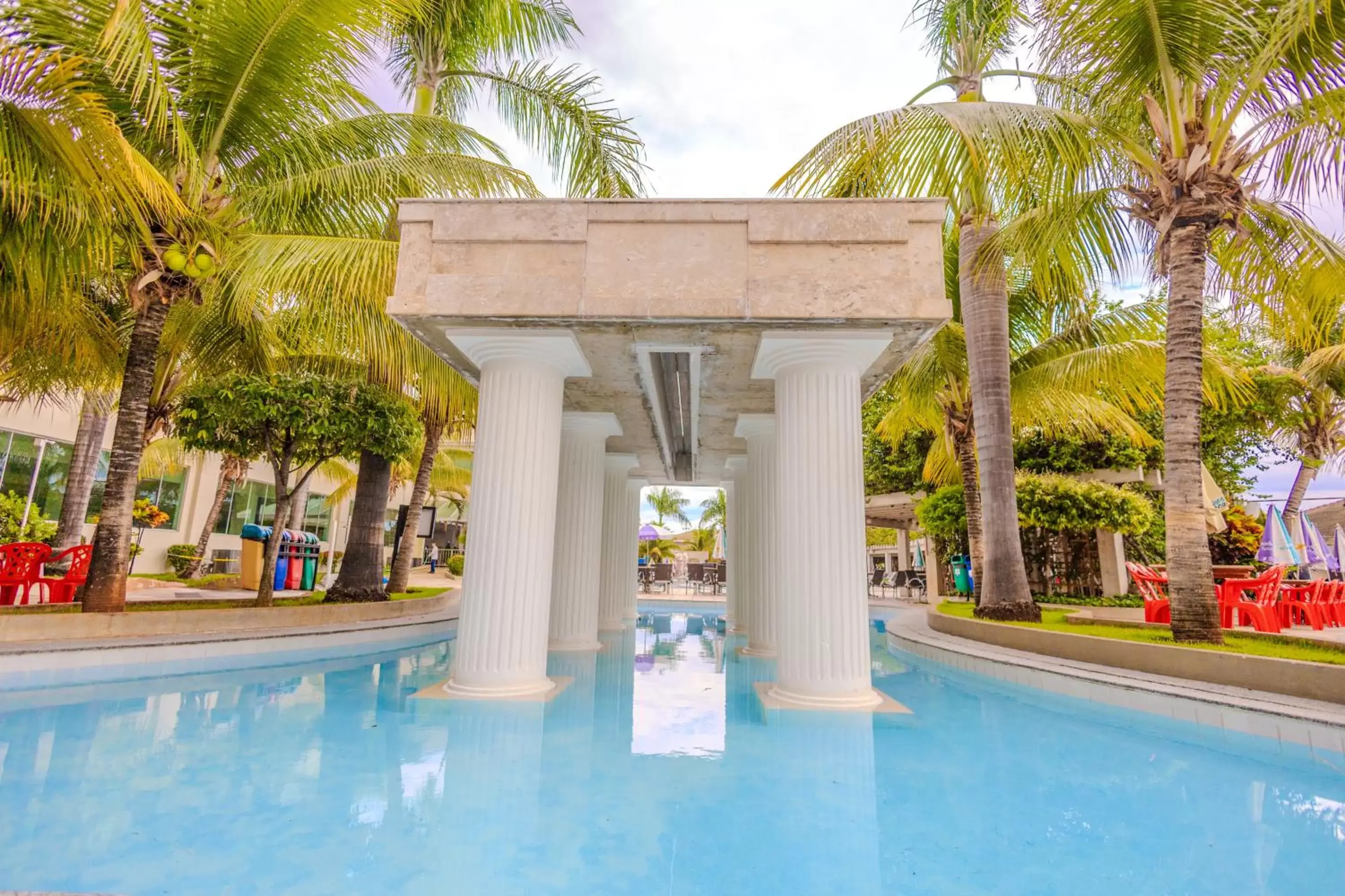 Swimming Pool in LACQUA DIROMA III - BVTUR