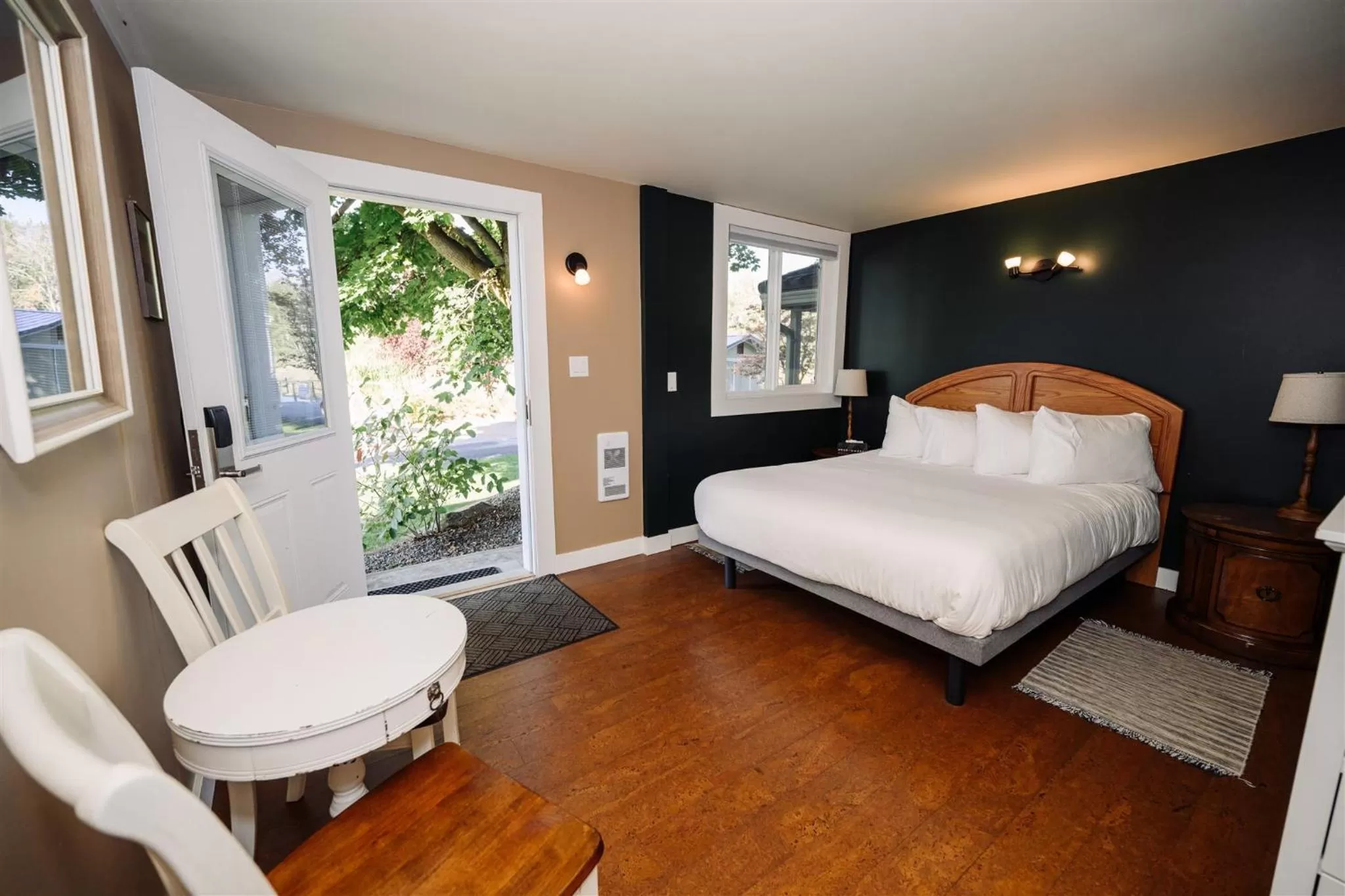 Similkameen Wild Resort & Winery Retreat