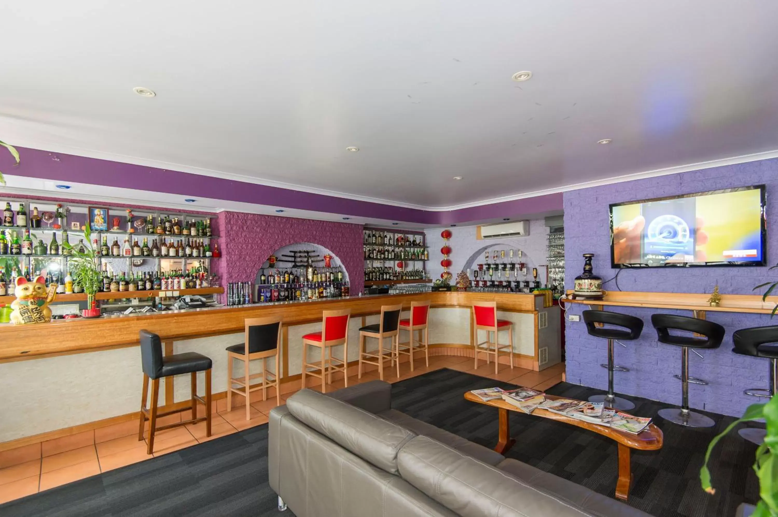 Lounge or bar, Lounge/Bar in Coral Sands Motel