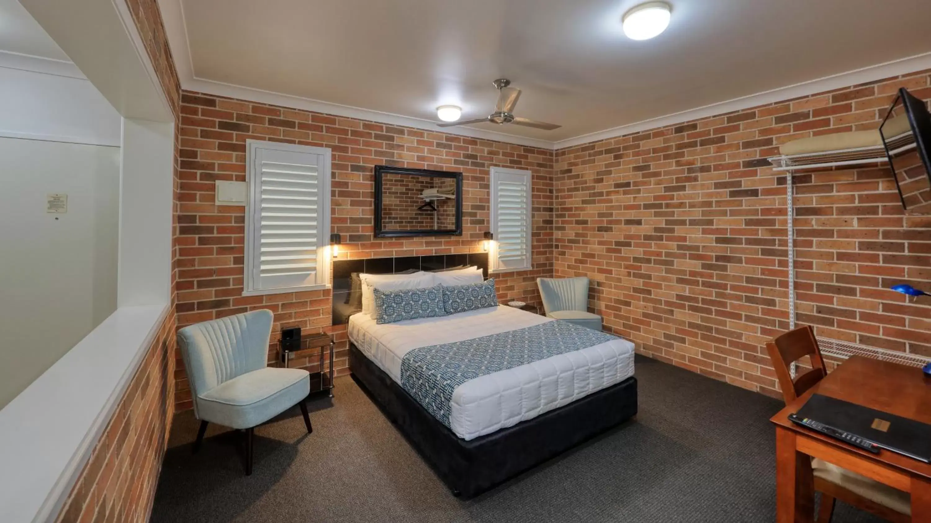 Bedroom, Bed in Heritage River Motor Inn