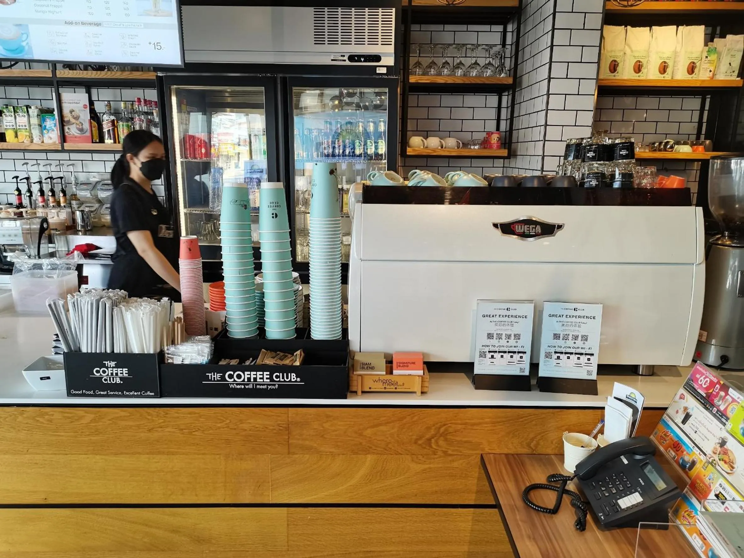 Restaurant/places to eat in Capricorn Village - SHA Extra Plus