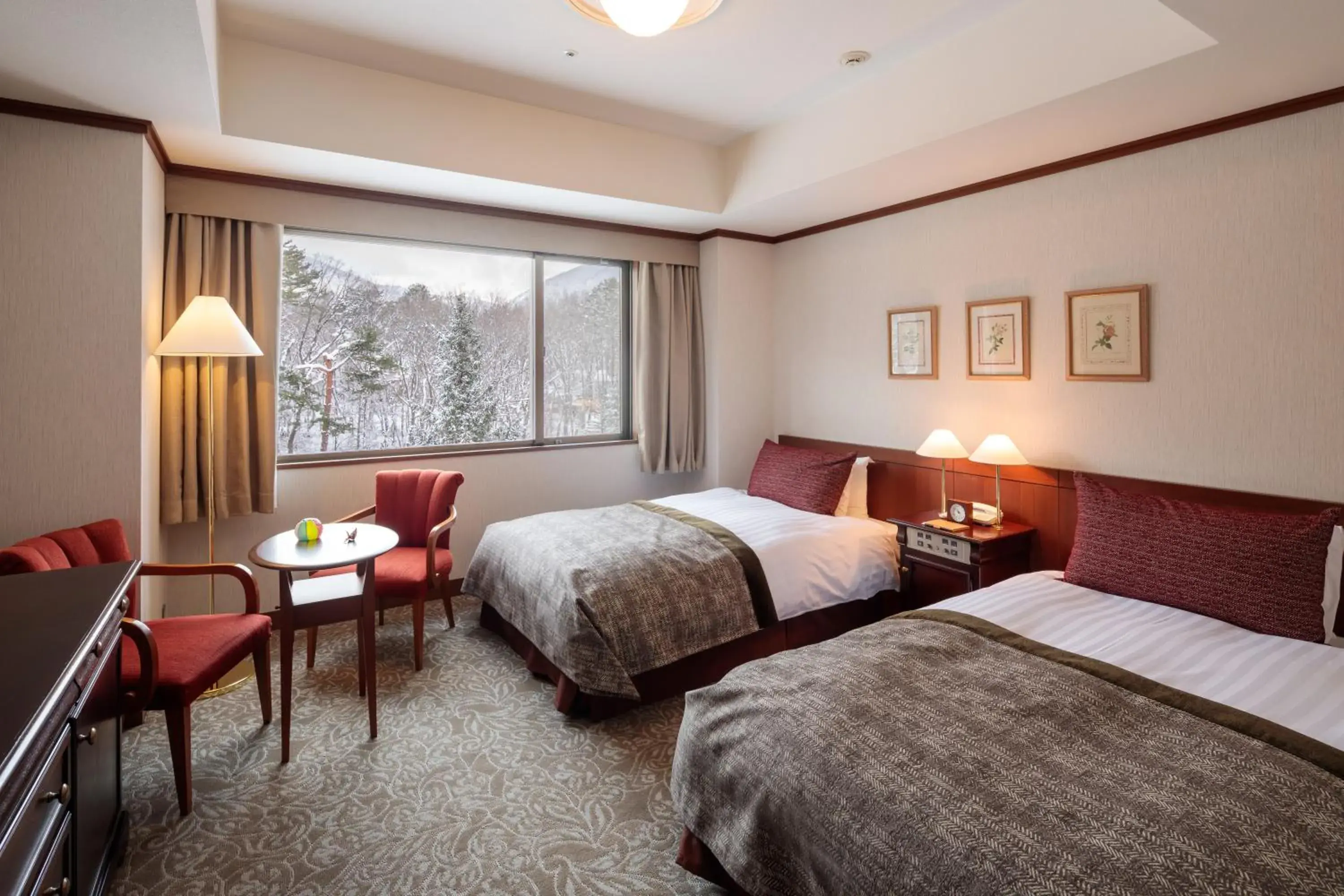 Photo of the whole room, Bed in Hakuba Tokyu Hotel