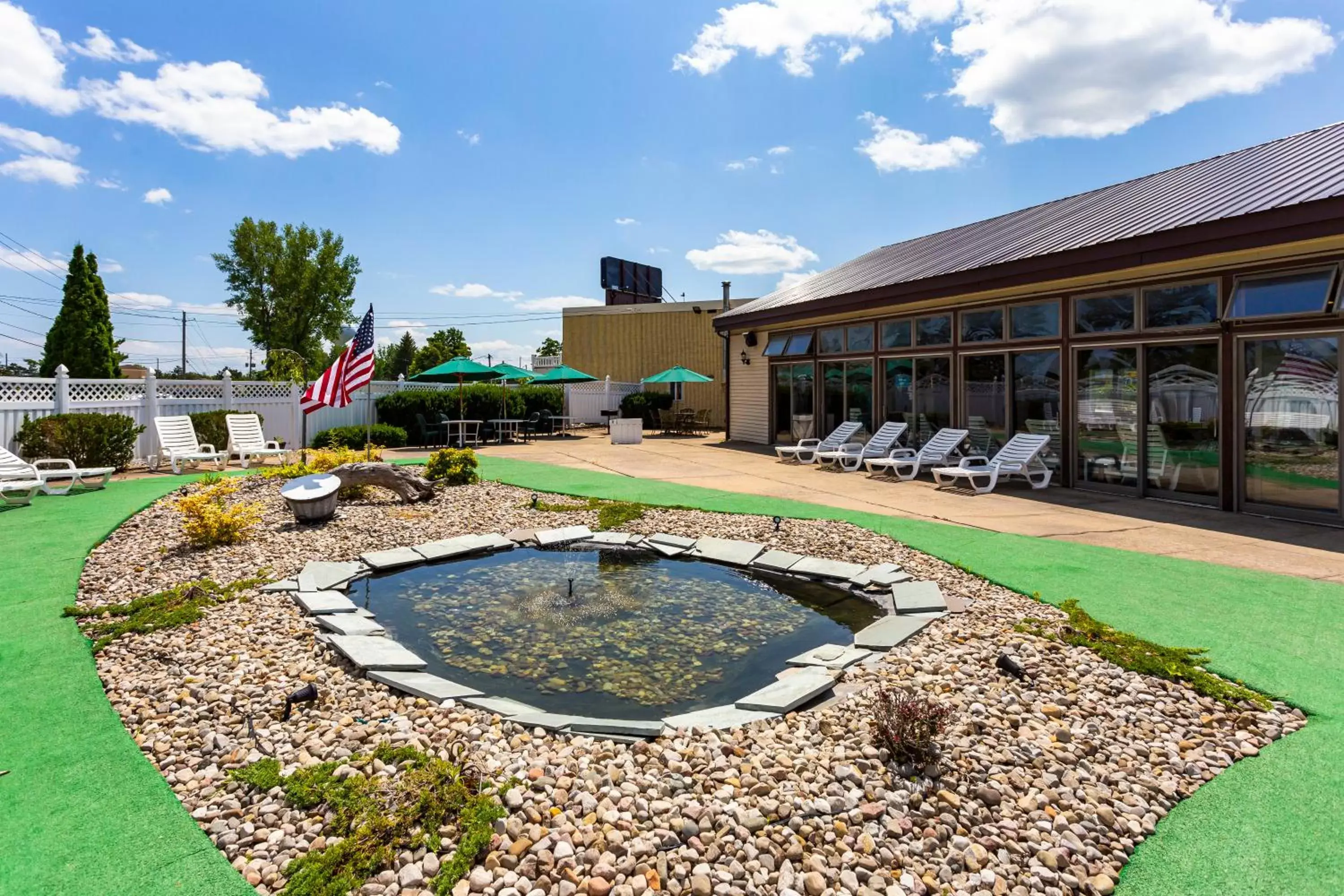 Patio in Quality Inn & Suites Plattsburgh