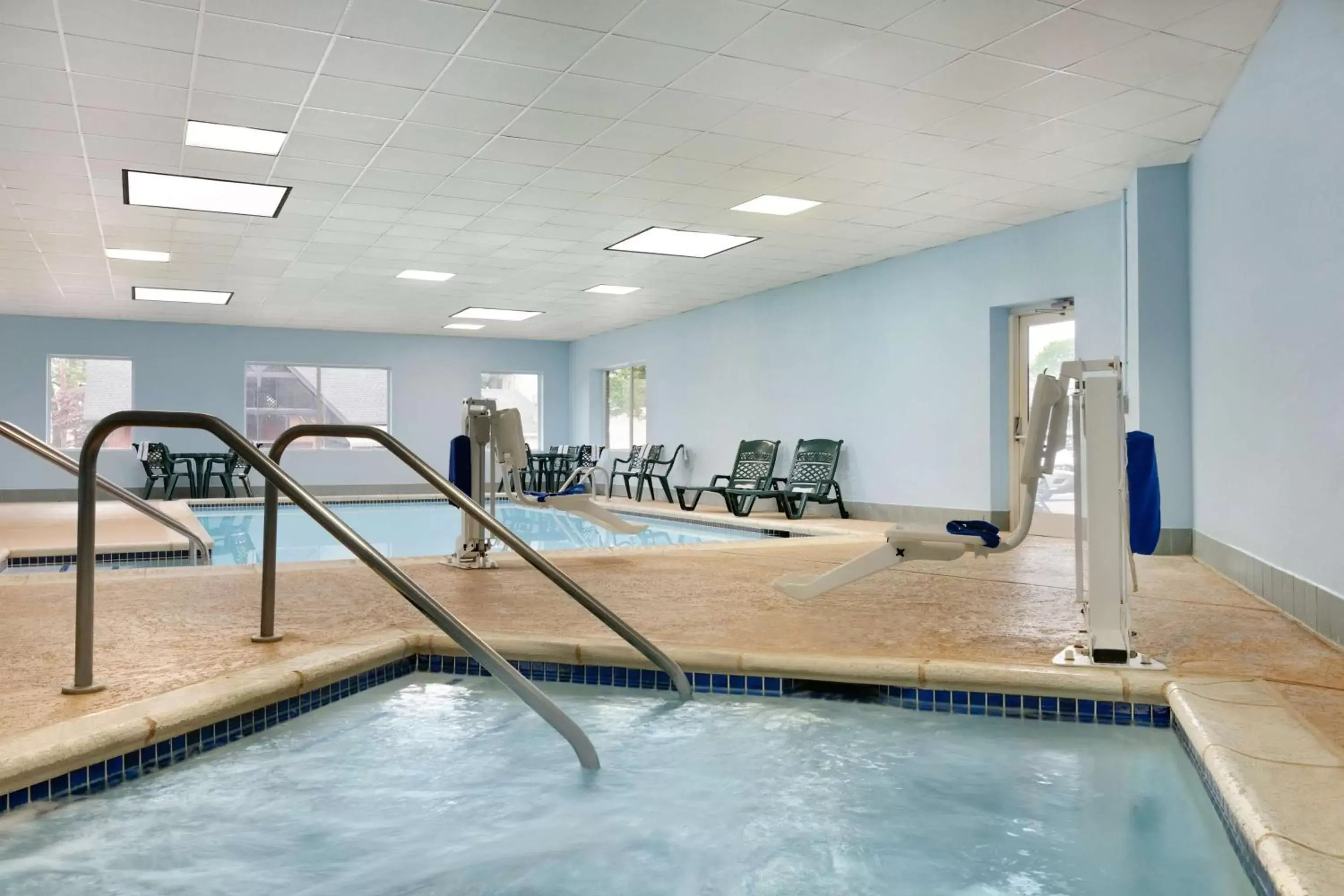 Pool view, Swimming Pool in Hampton Inn & Suites Hershey