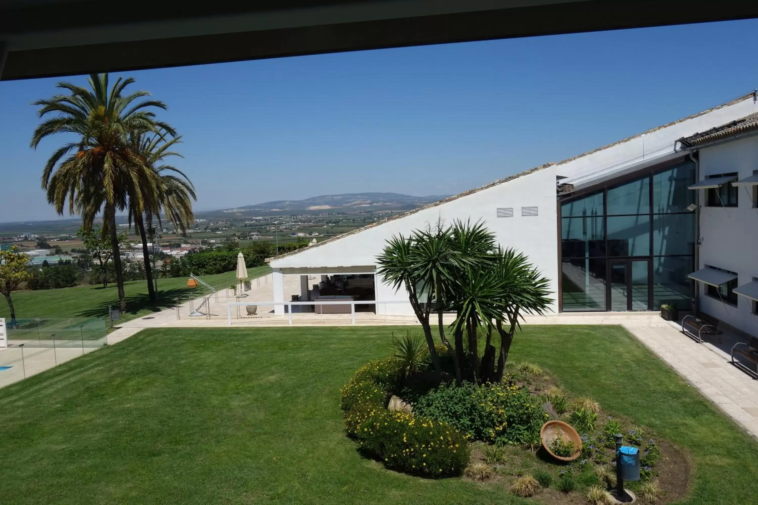 Pool view in Parador de Antequera