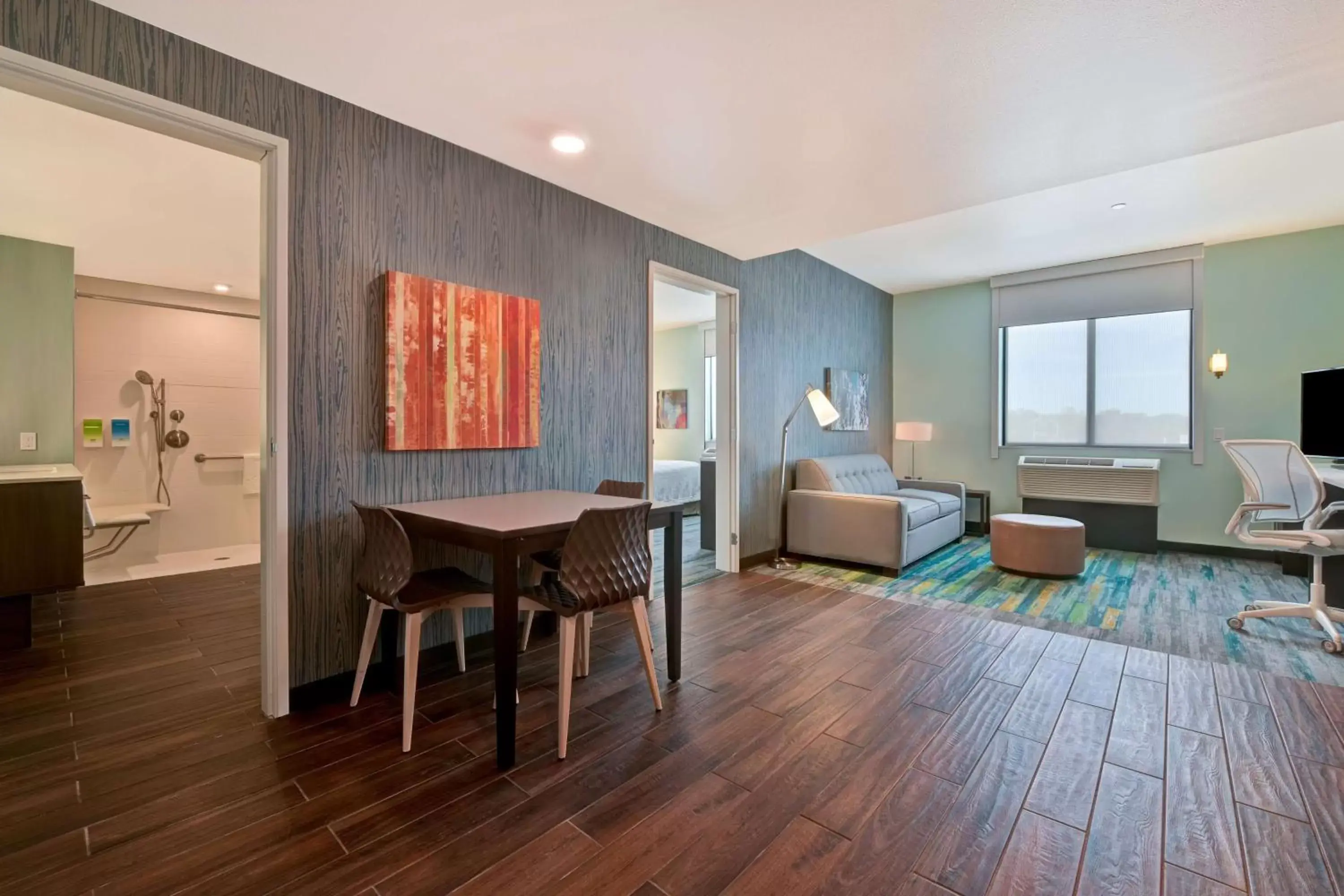 Living room, Seating Area in Home2 Suites By Hilton Atascadero, Ca