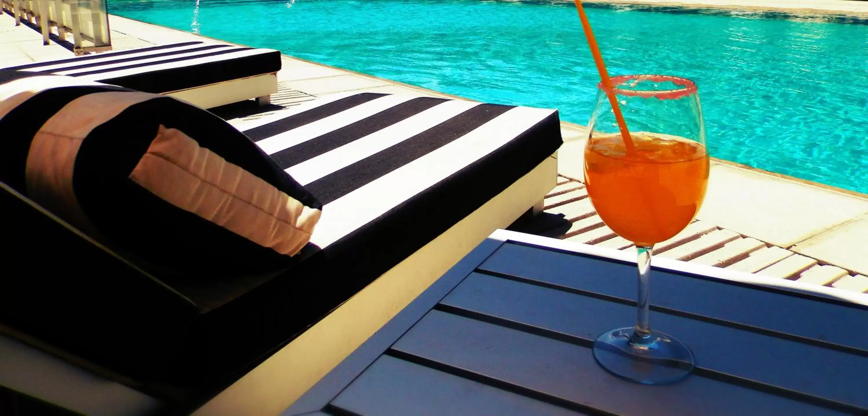 Swimming pool in GrandView Hotel Buenos Aires Swimming pool in GrandView Hotel Buenos Aires