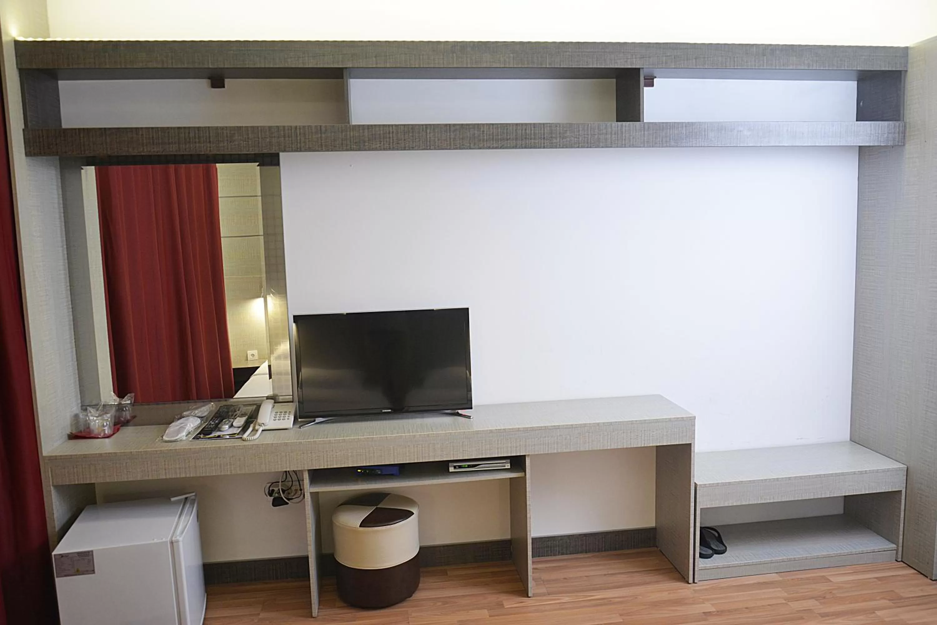 TV and multimedia in Hotel De KOKA