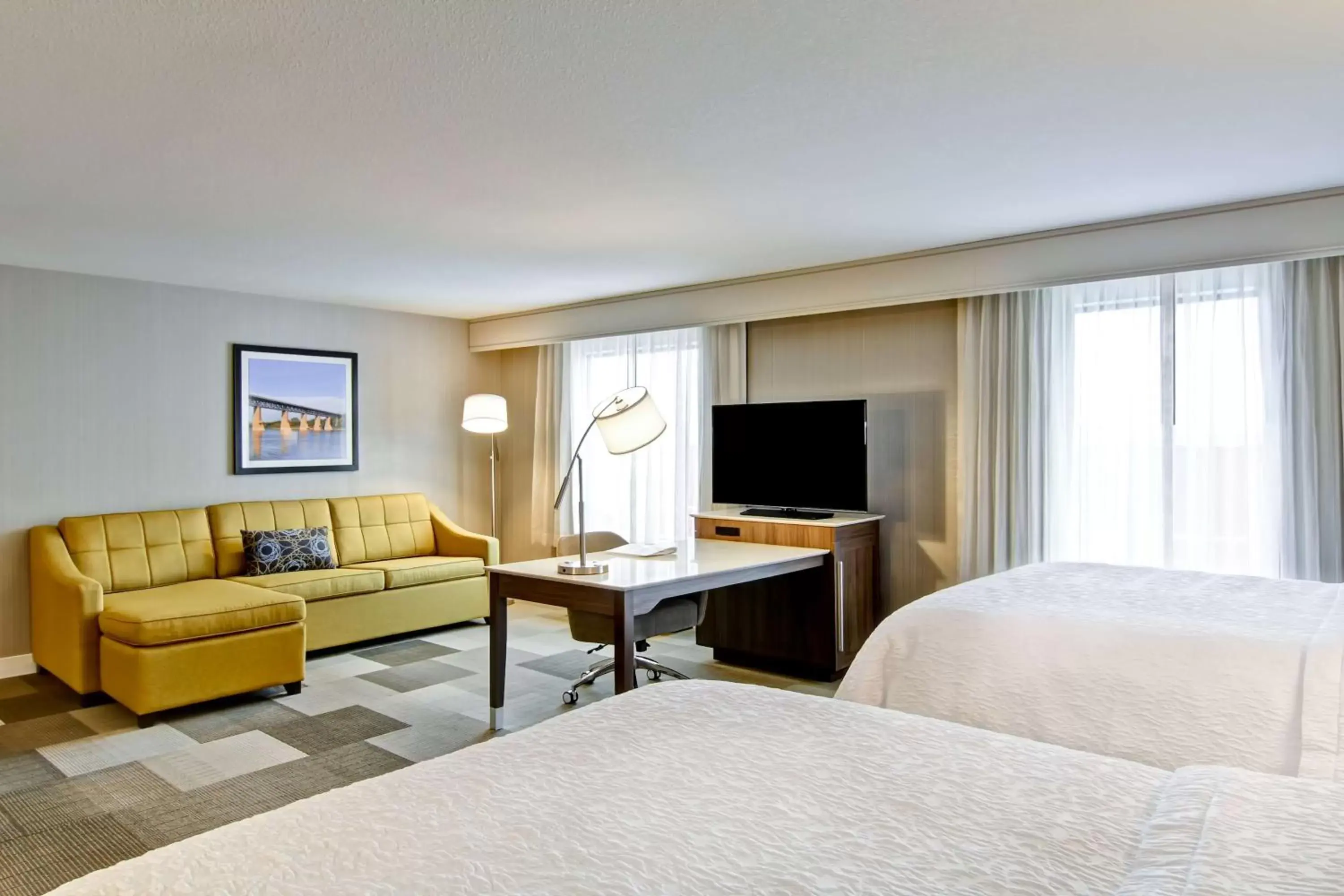 Bedroom, Bed in Hampton Inn & Suites by Hilton Saskatoon Airport