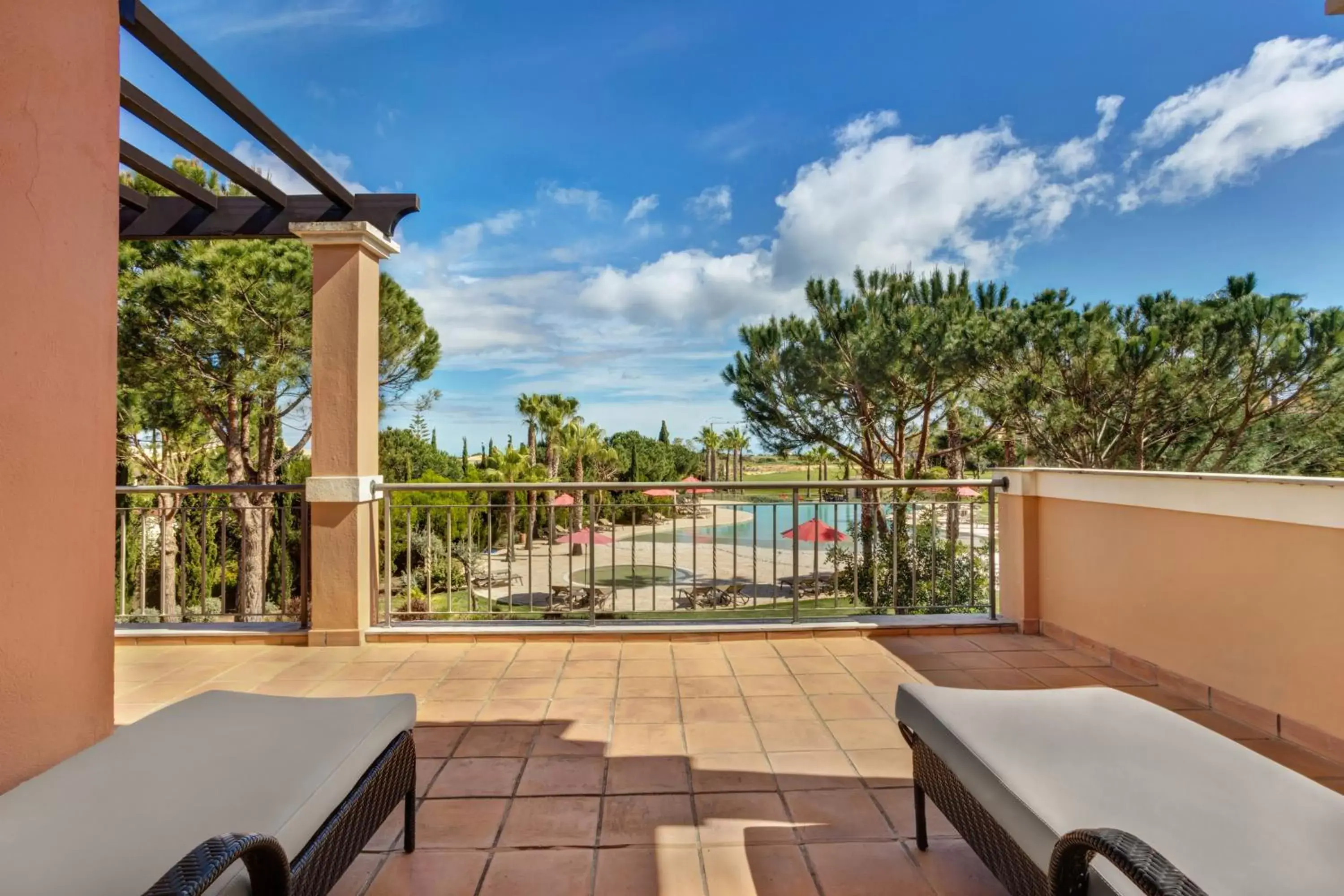 Property building, Balcony/Terrace in Cascade Wellness Resort