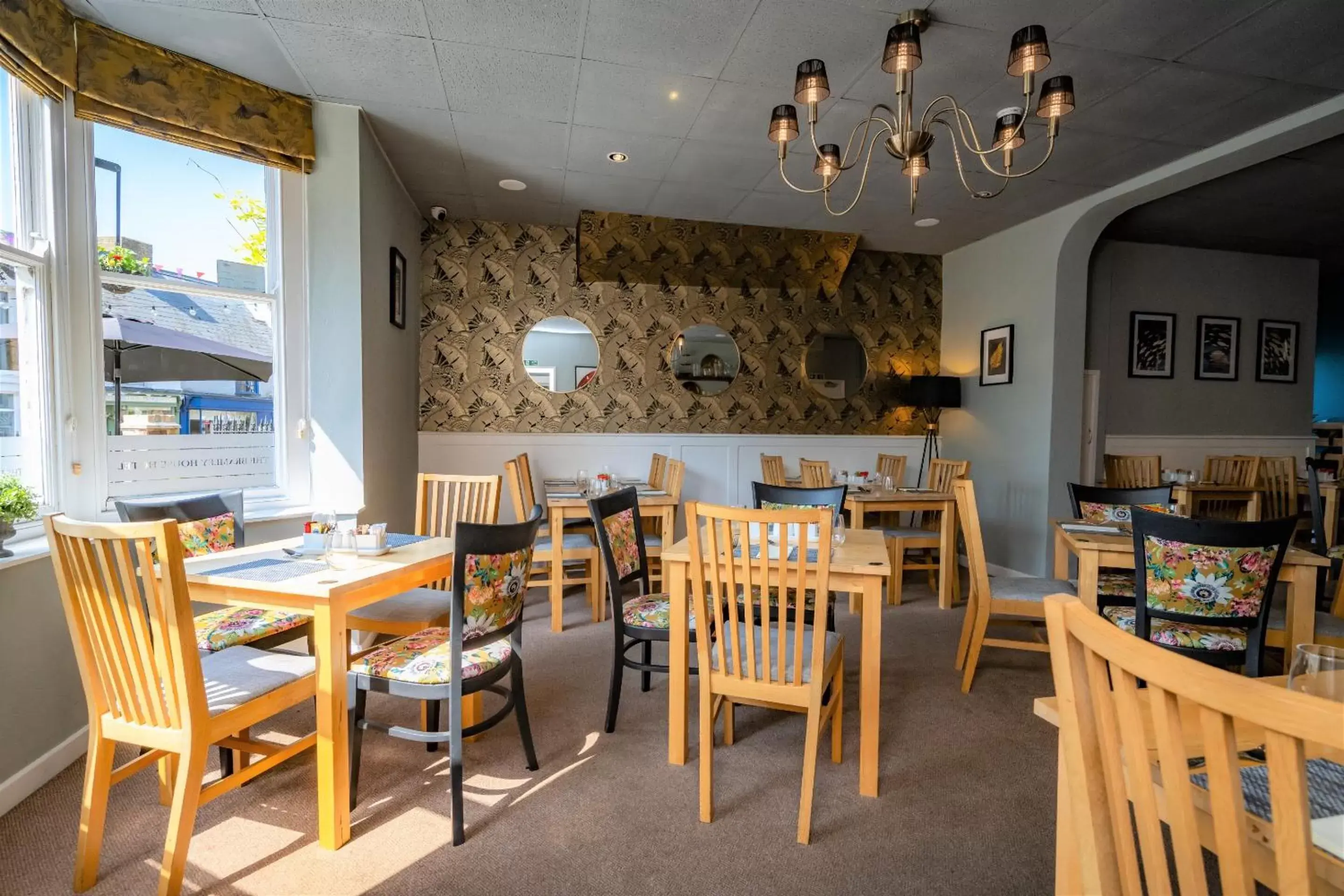 Dining area, Restaurant/Places to Eat in The Bramley House Hotel