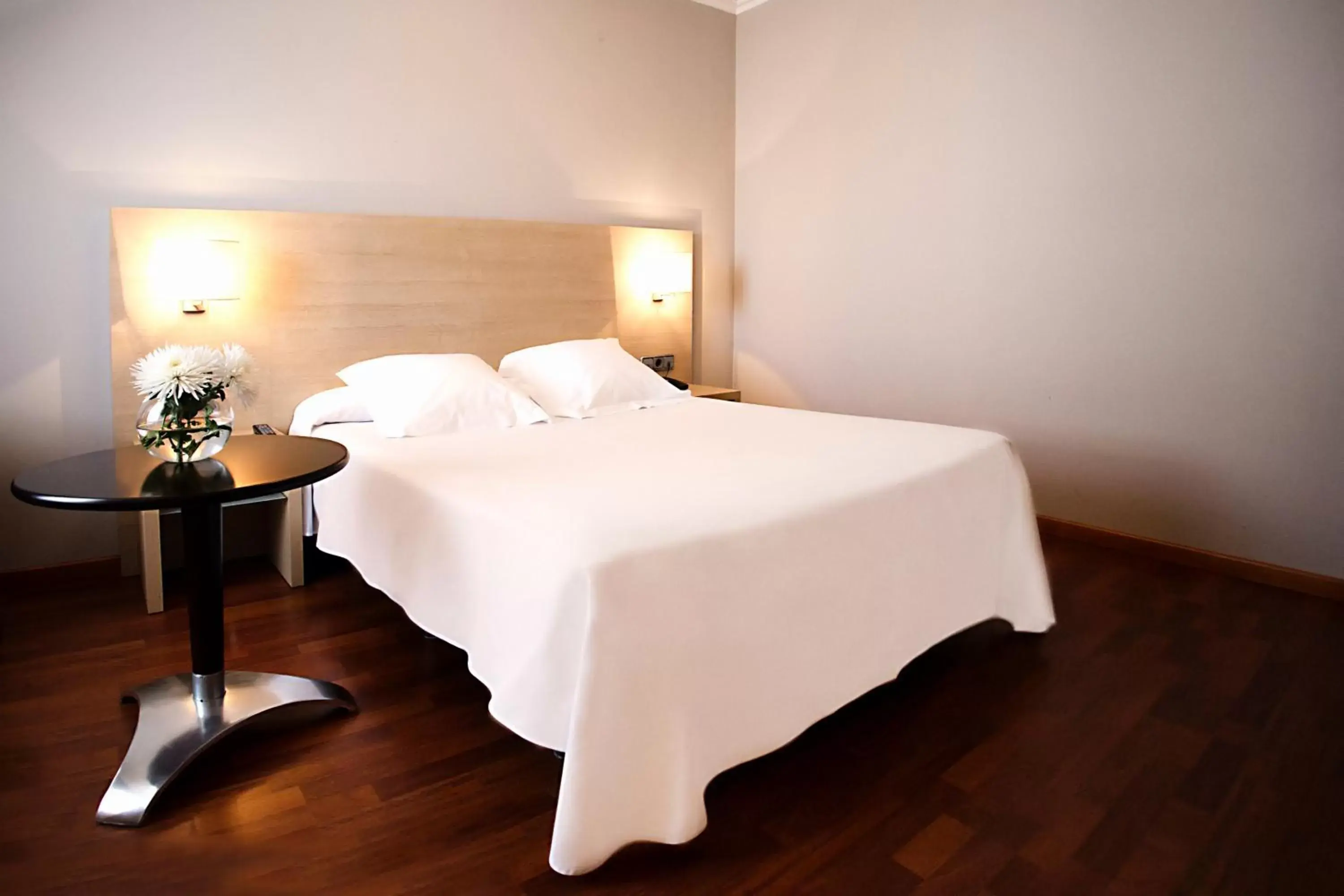 Bed in Hotel Valencia