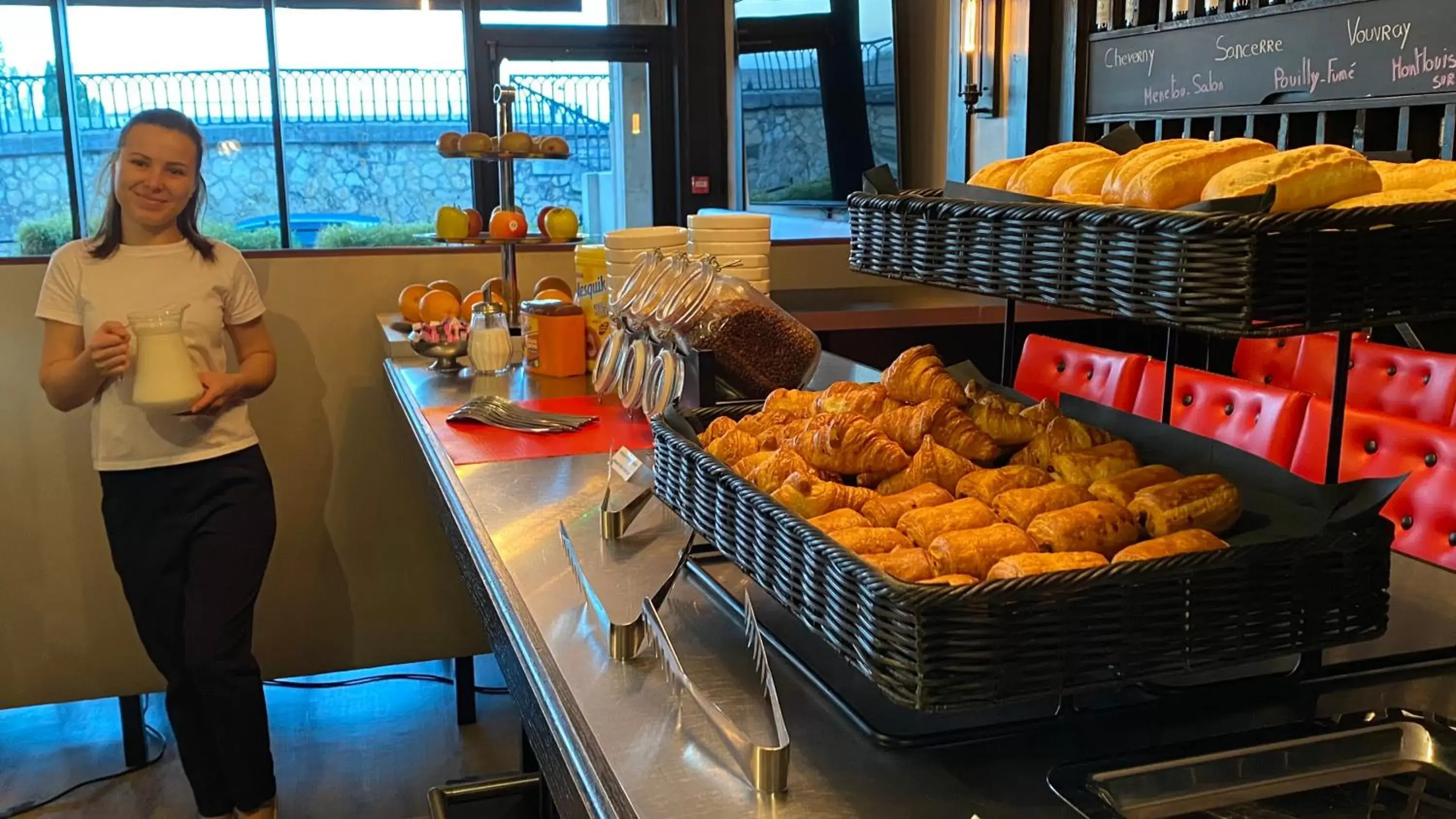 Continental breakfast in Hotel Restaurant Bellevue