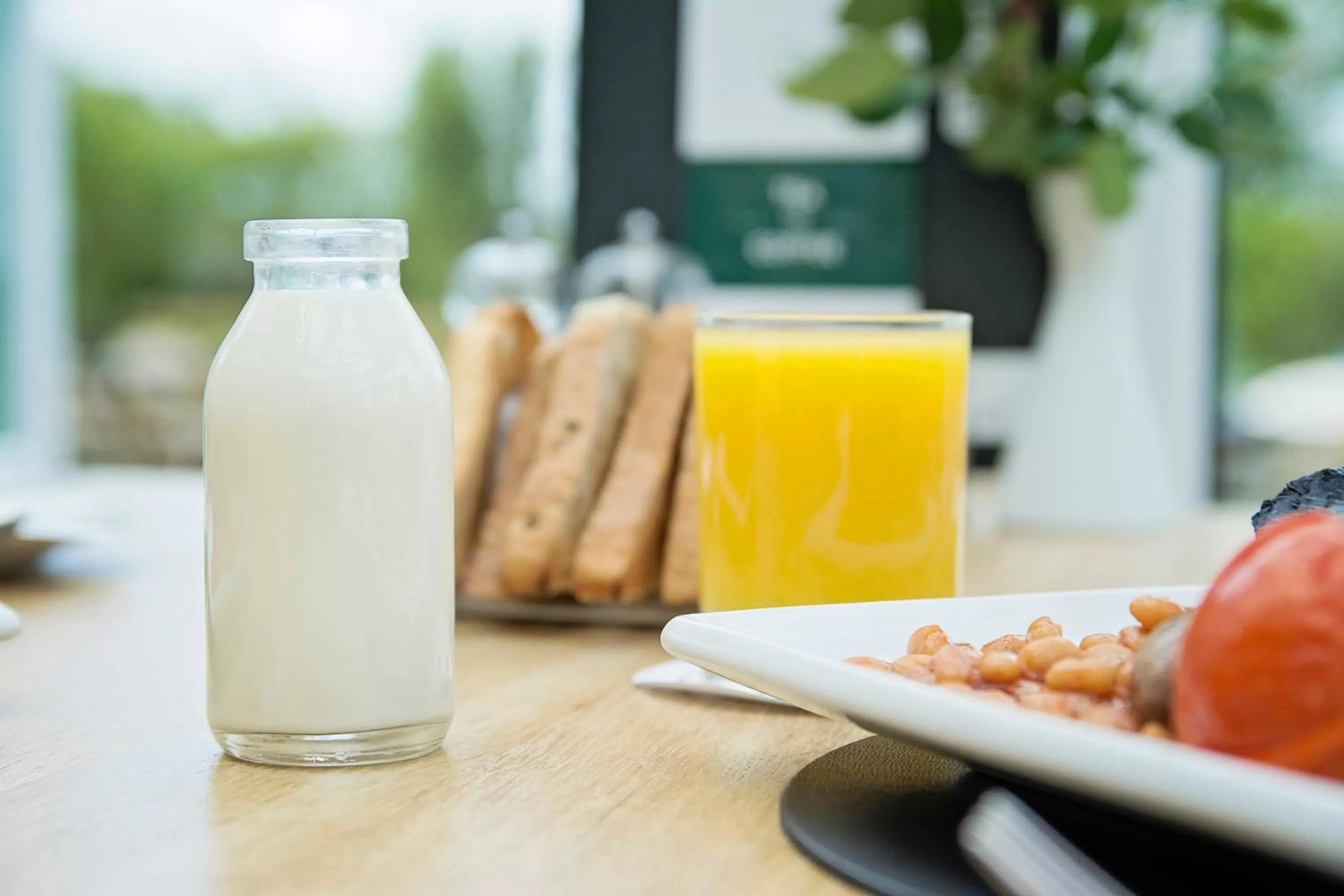 Non alcoholic drinks in Waveney House Hotel